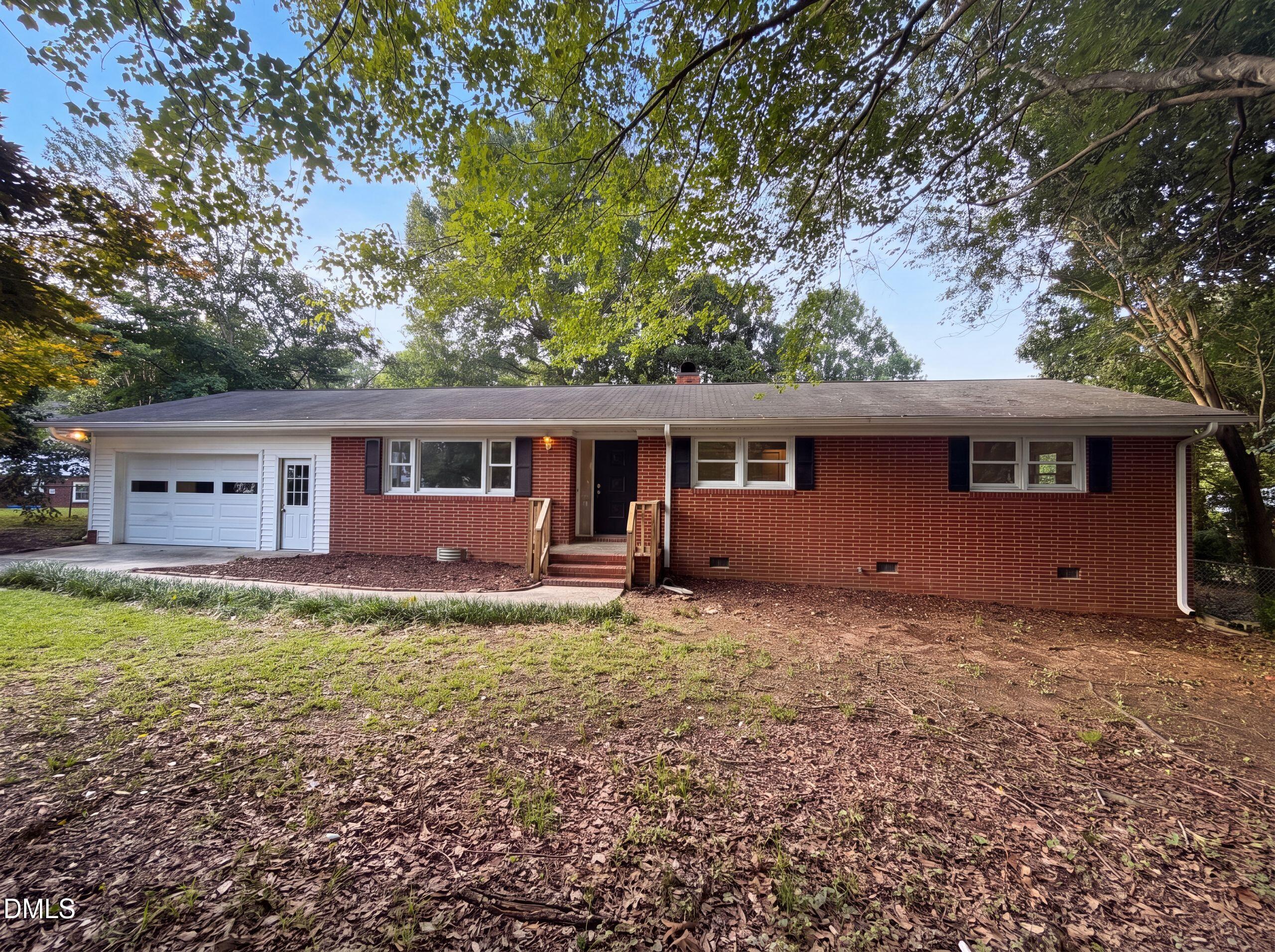 407 Lamesa Drive — photo