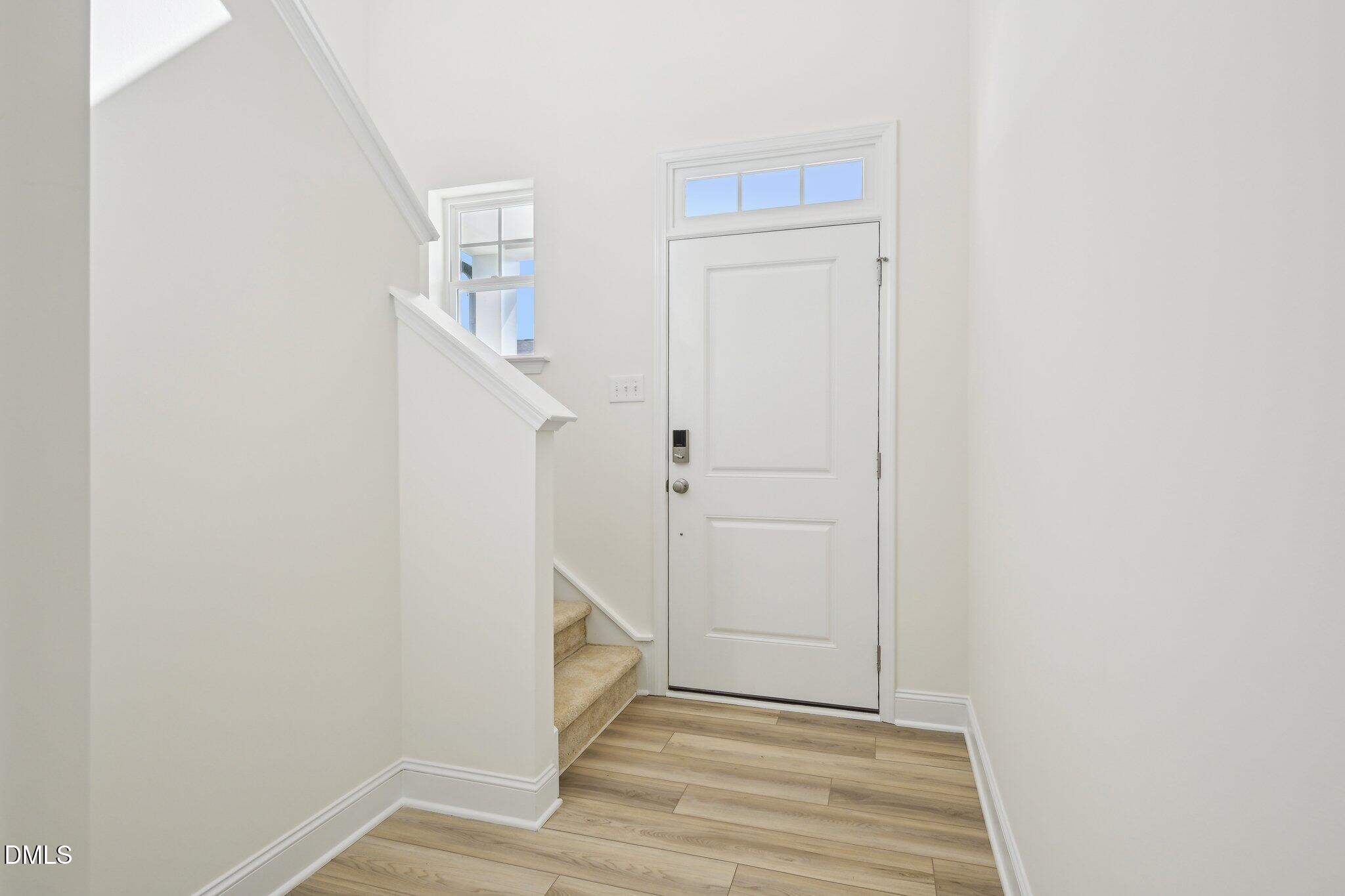 1537 Briar Brook Lane — photo
