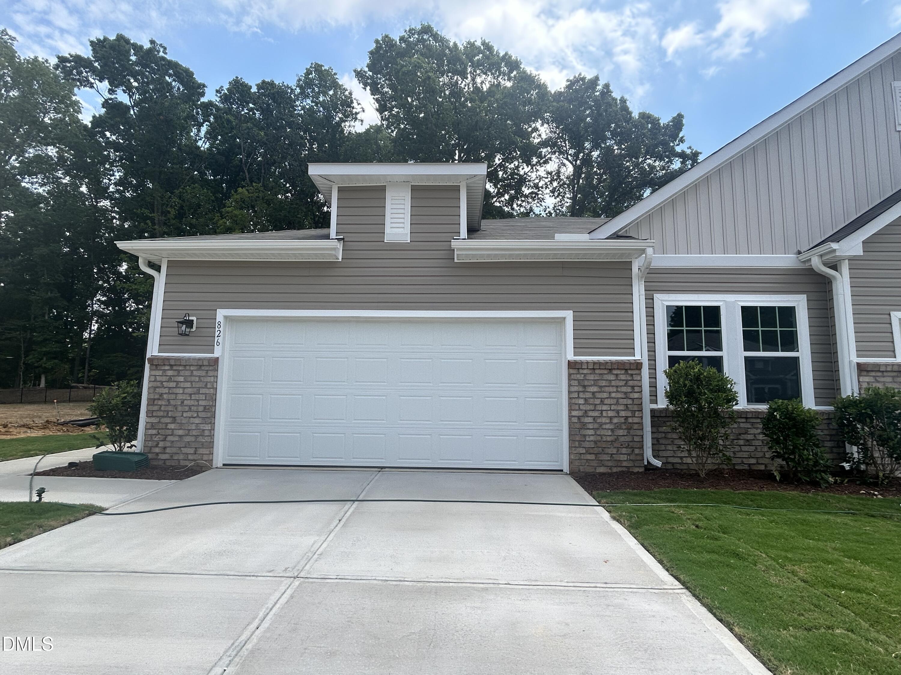 826 Hanford Landing Drive — photo