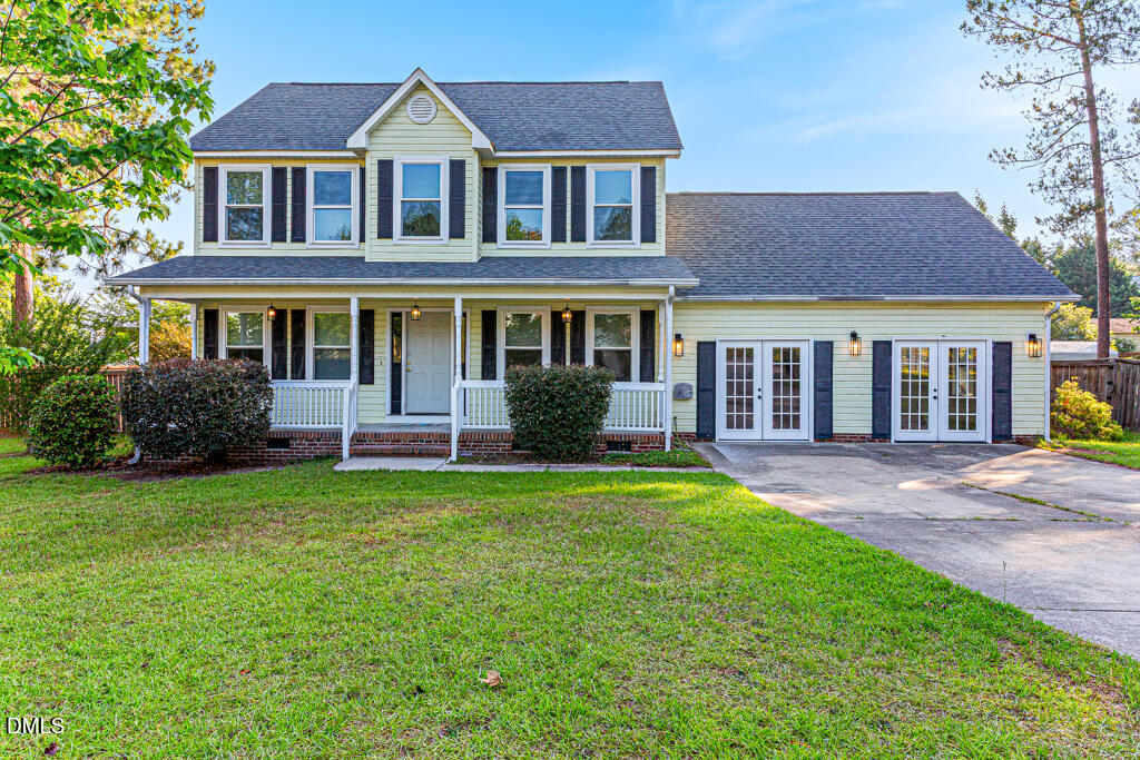 142 Richmond Park Drive — photo
