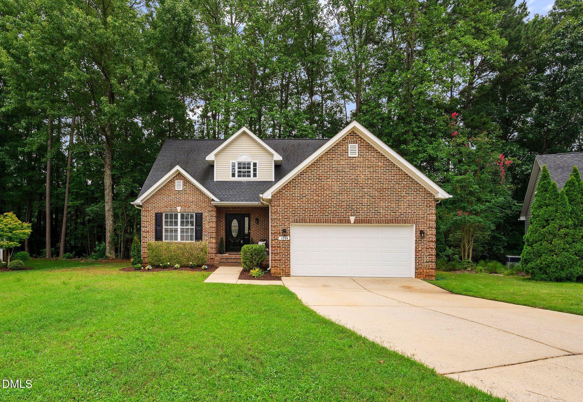 1209 Waterford Green Drive — photo