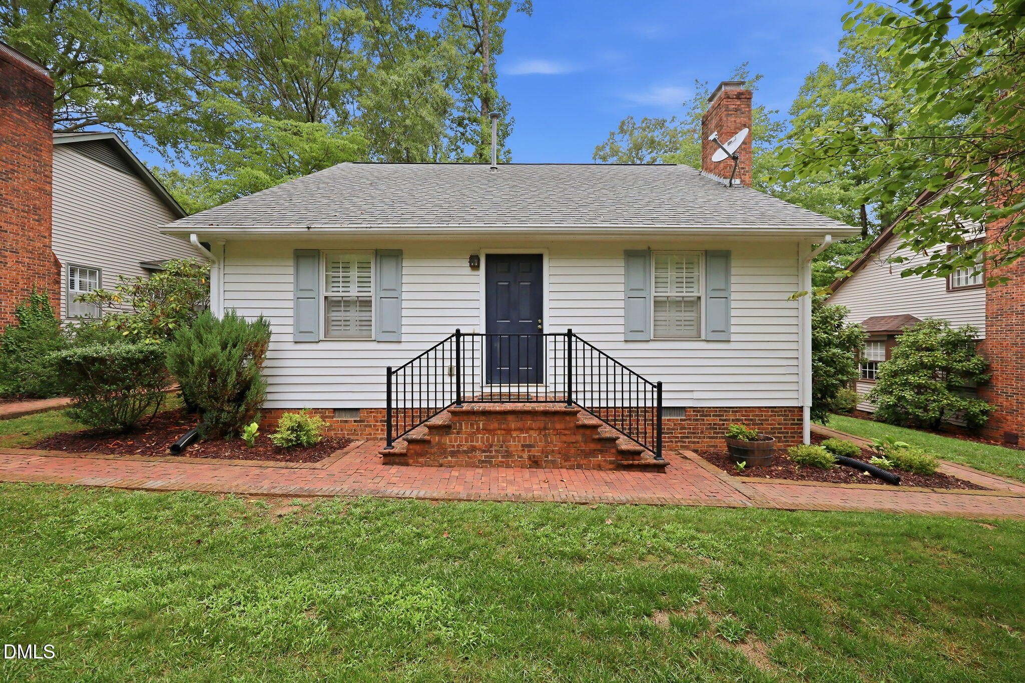 7 Willow Oak Street — photo