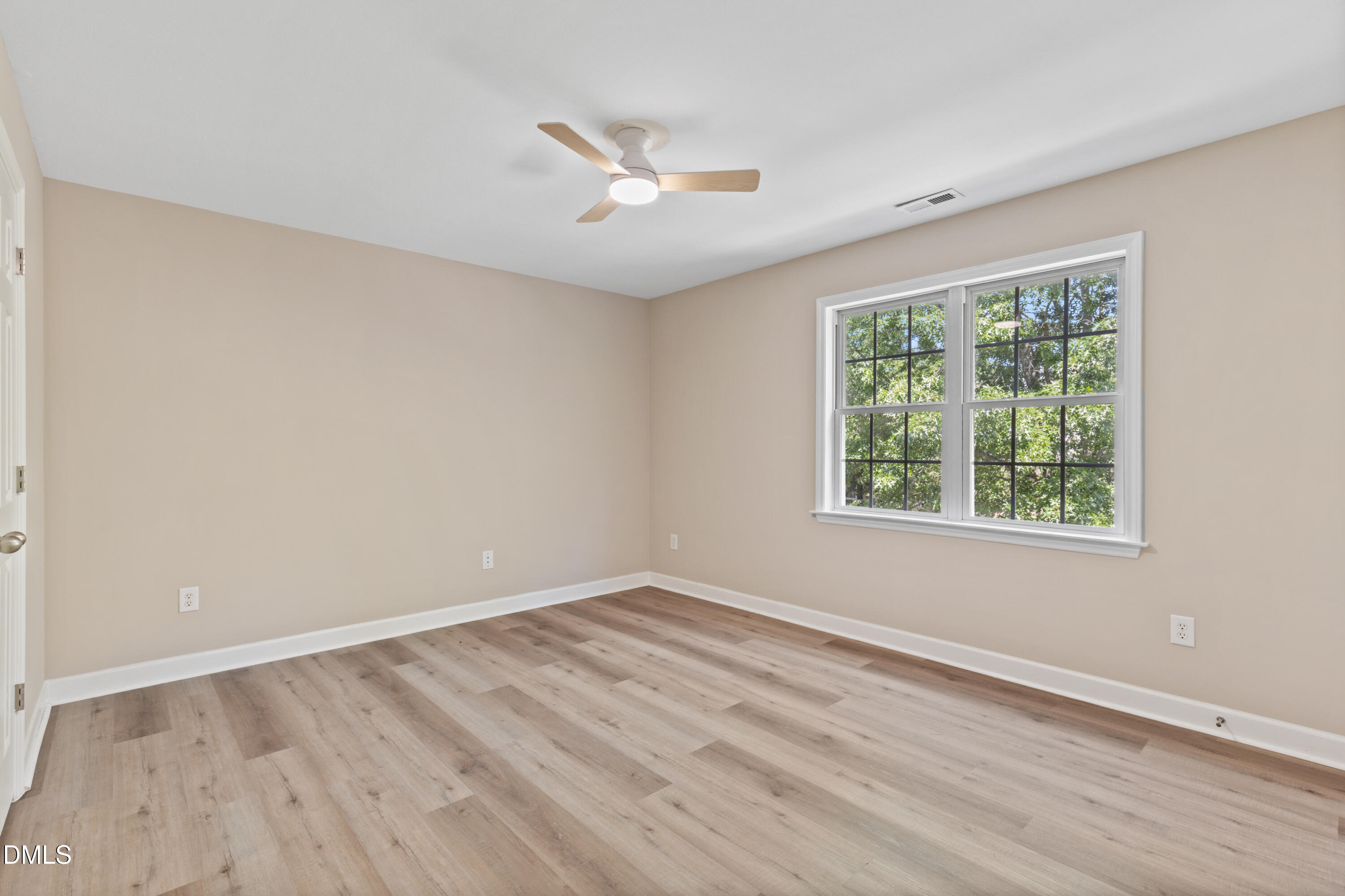 317 Commons Drive — photo