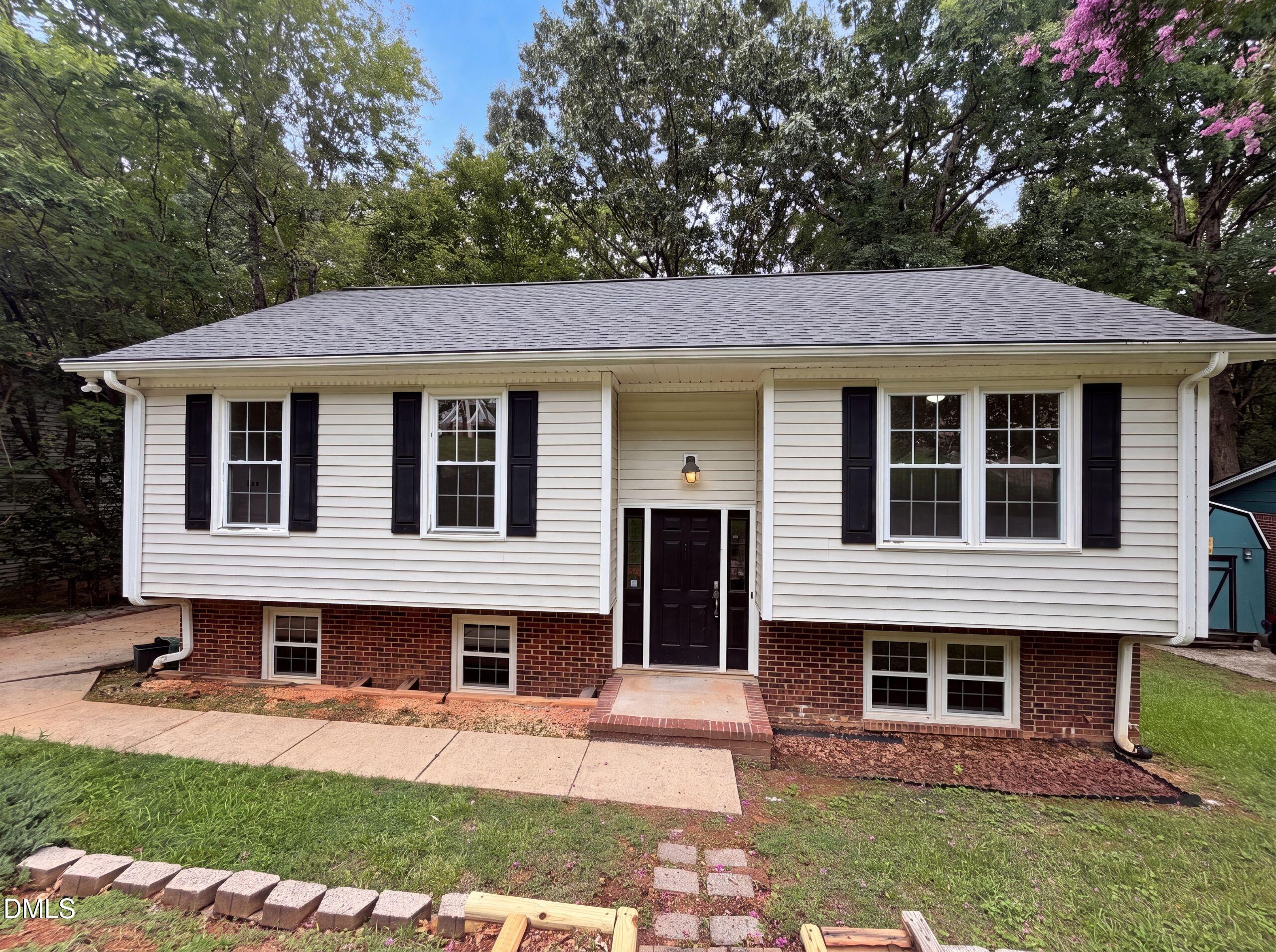 7816 Foxwood Drive — photo
