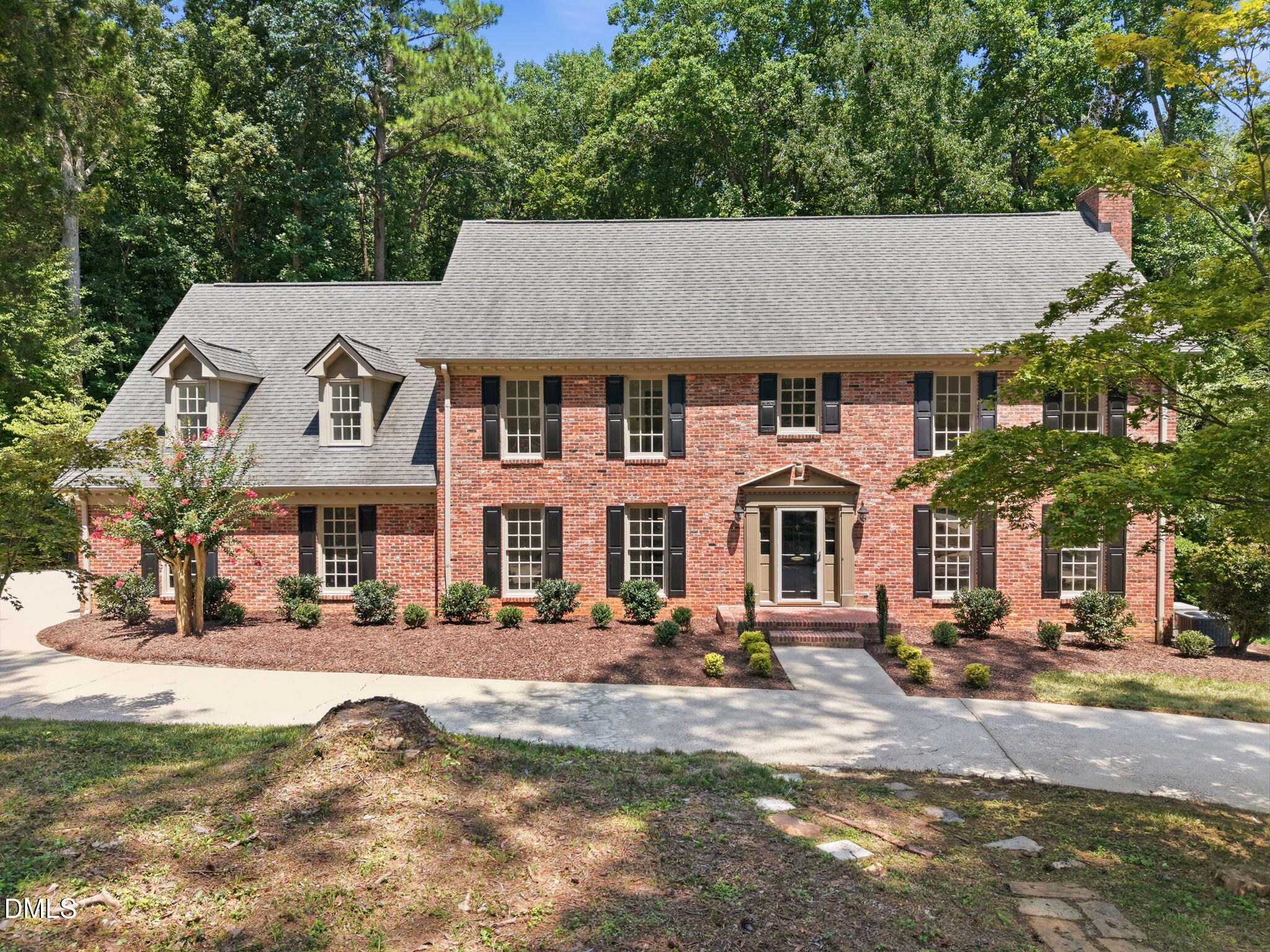 2404 Beechview Court — photo