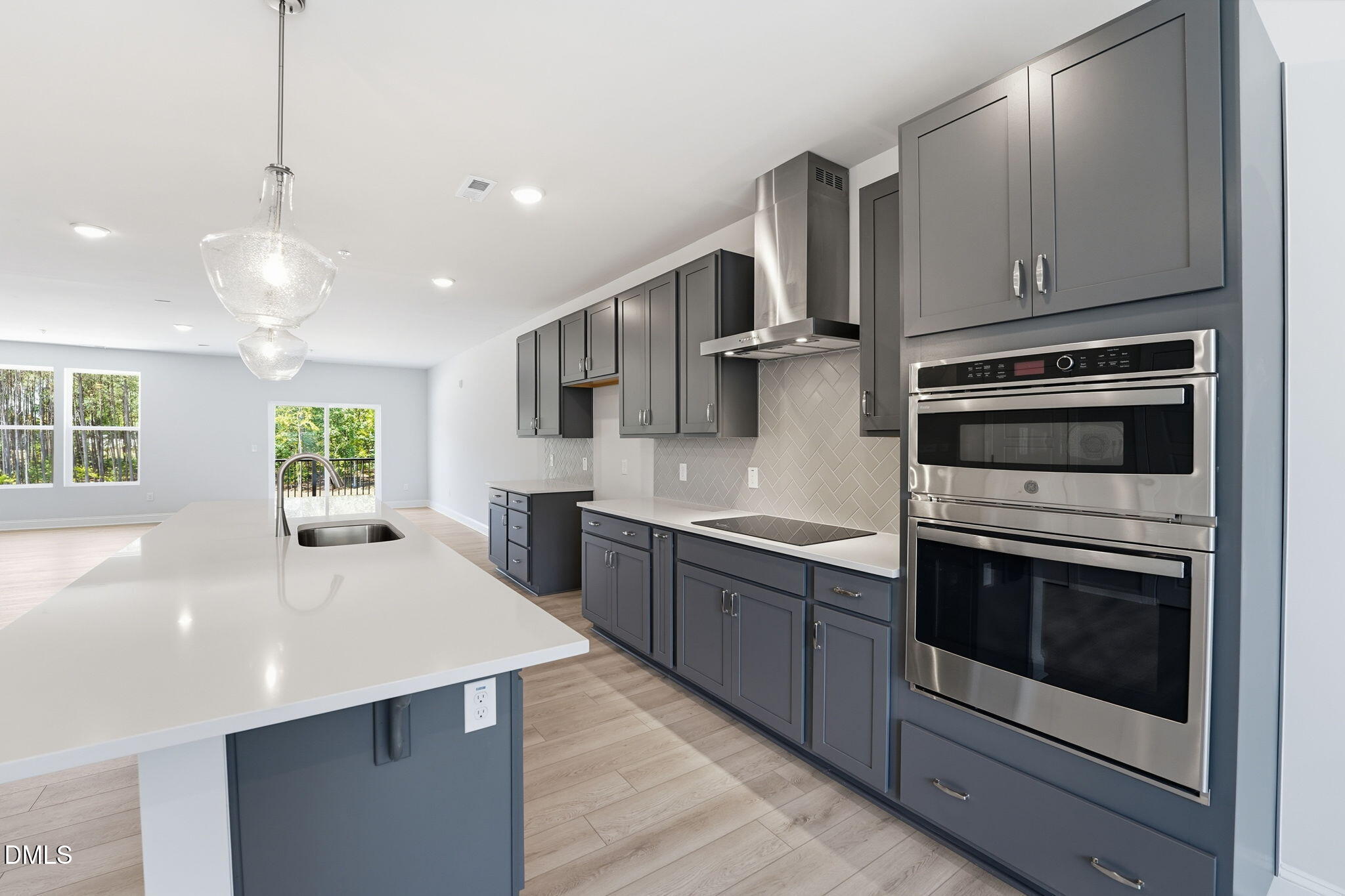 10546 Bailey Branch Drive 201 — photo