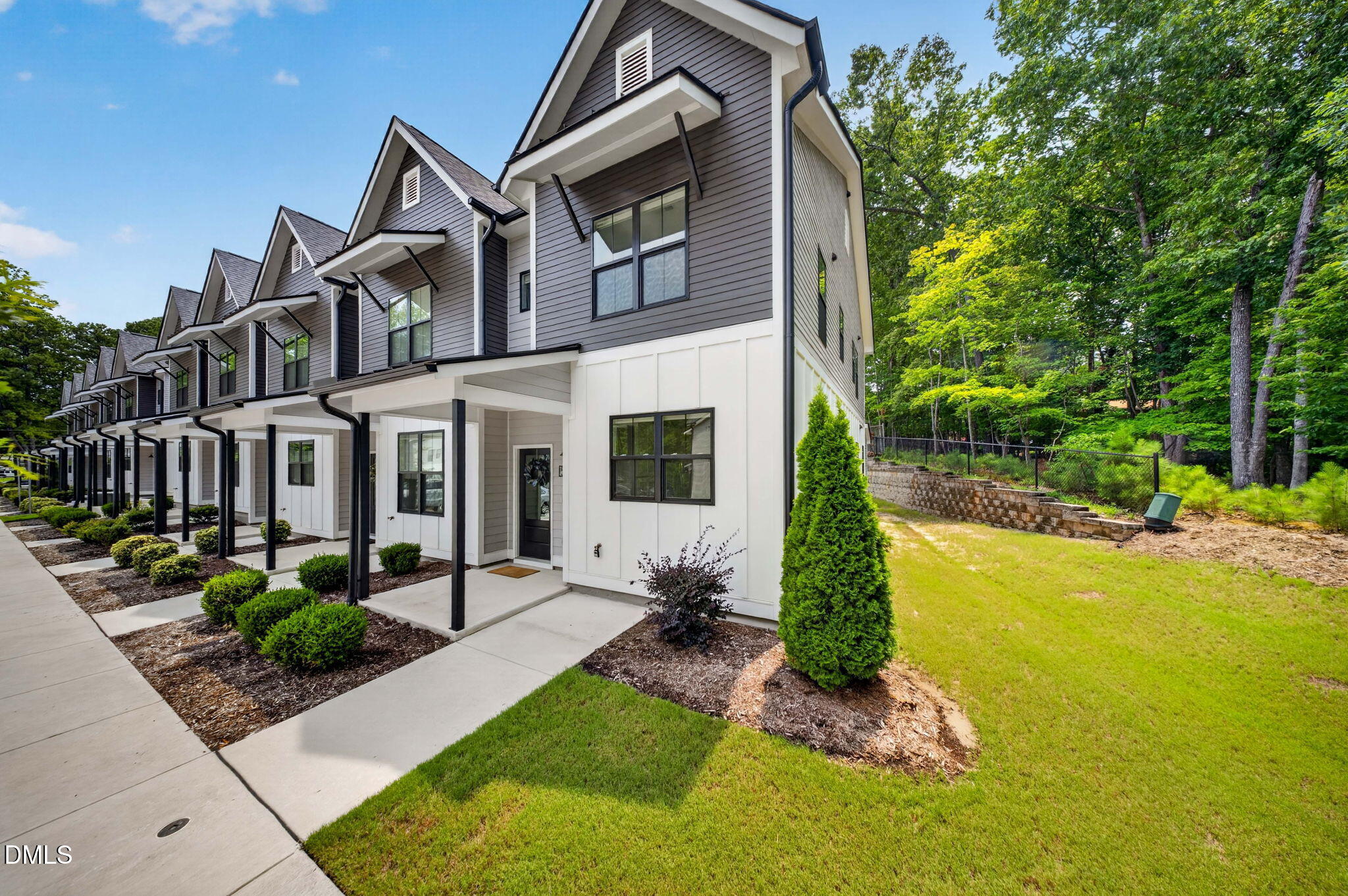 5631 Johnson Woods Court — photo