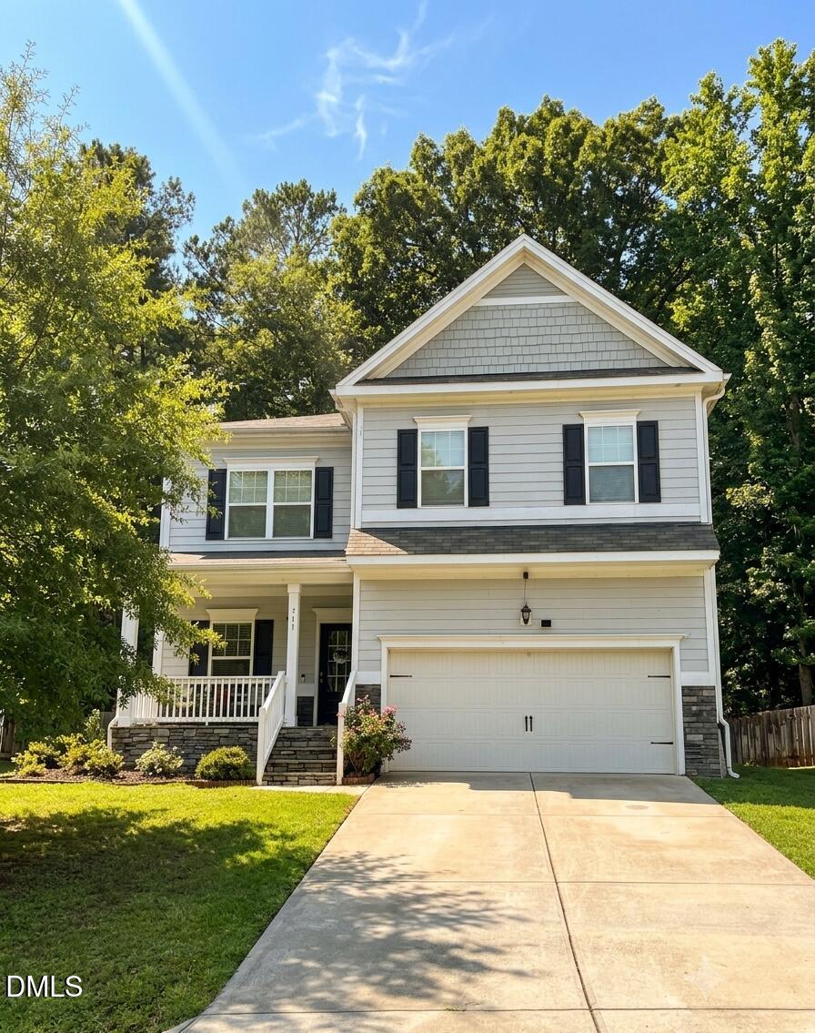 711 Creekside Drive — photo