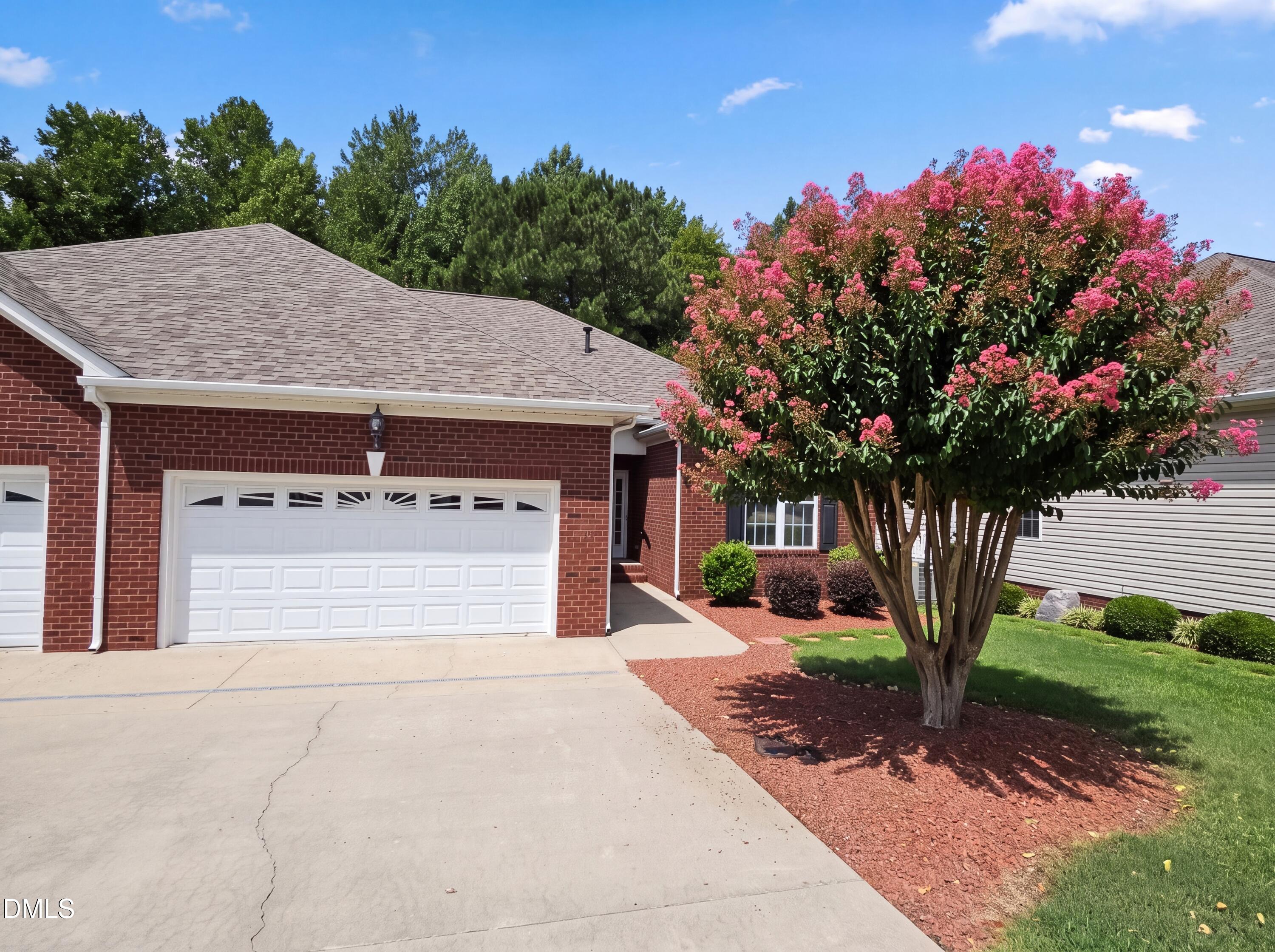 302 Commonsgate Drive — photo