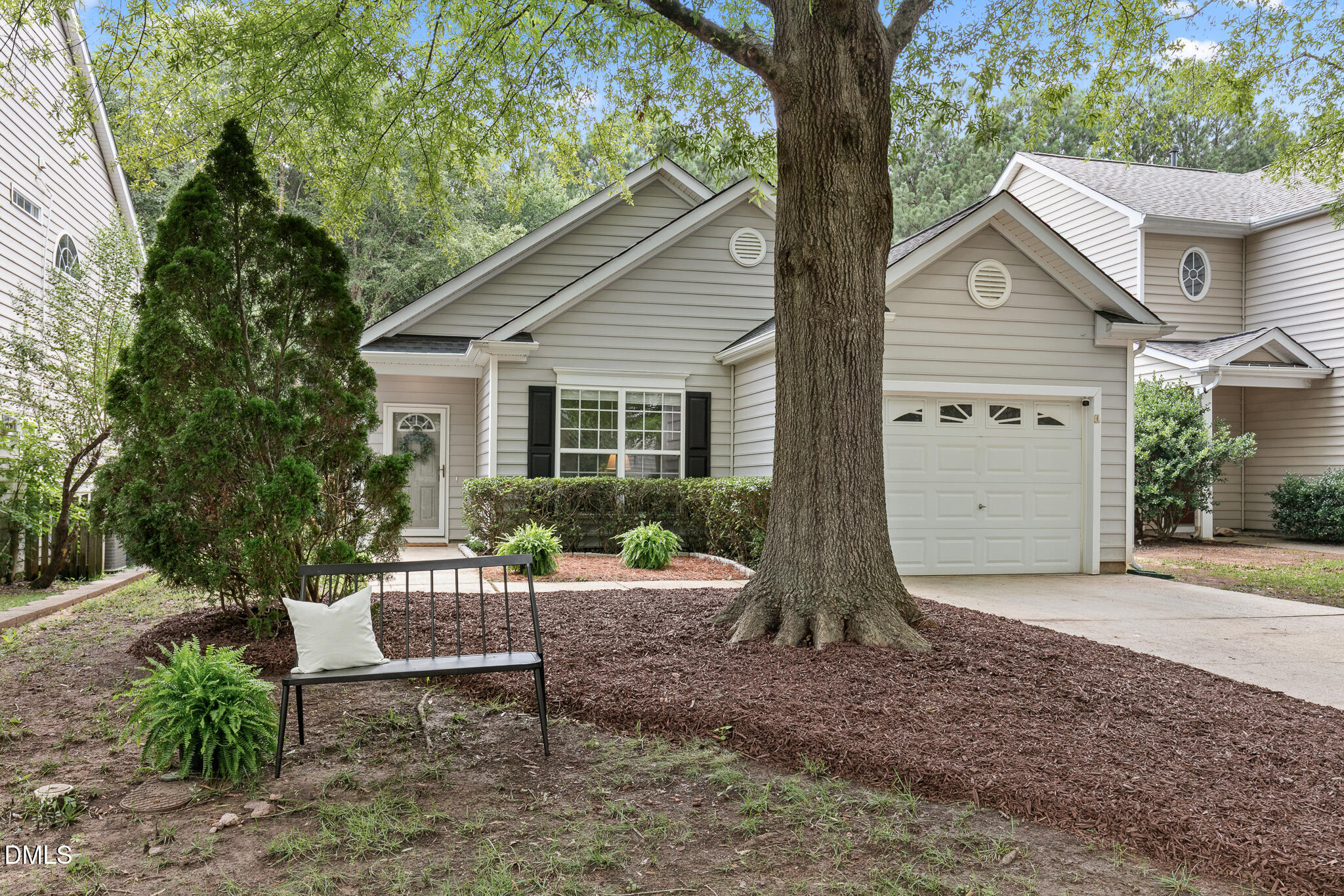 8421 Whisper Ridge Place, Raleigh, NC 27613 — photo 2