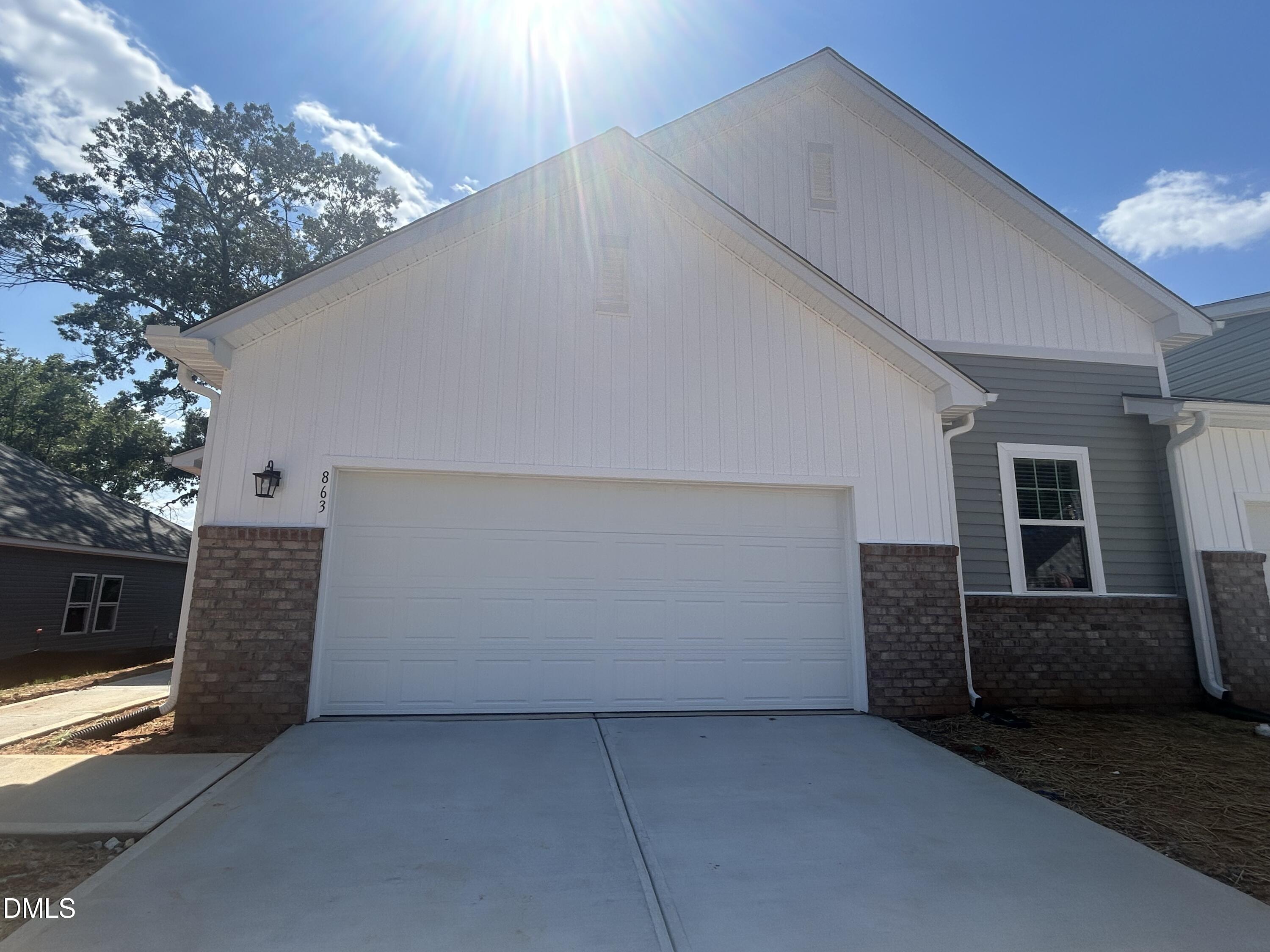 863 Hanford Landing Drive — photo
