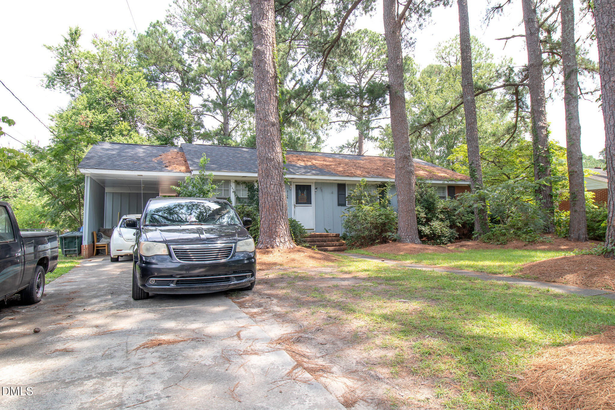 3104 Amherst Road — photo