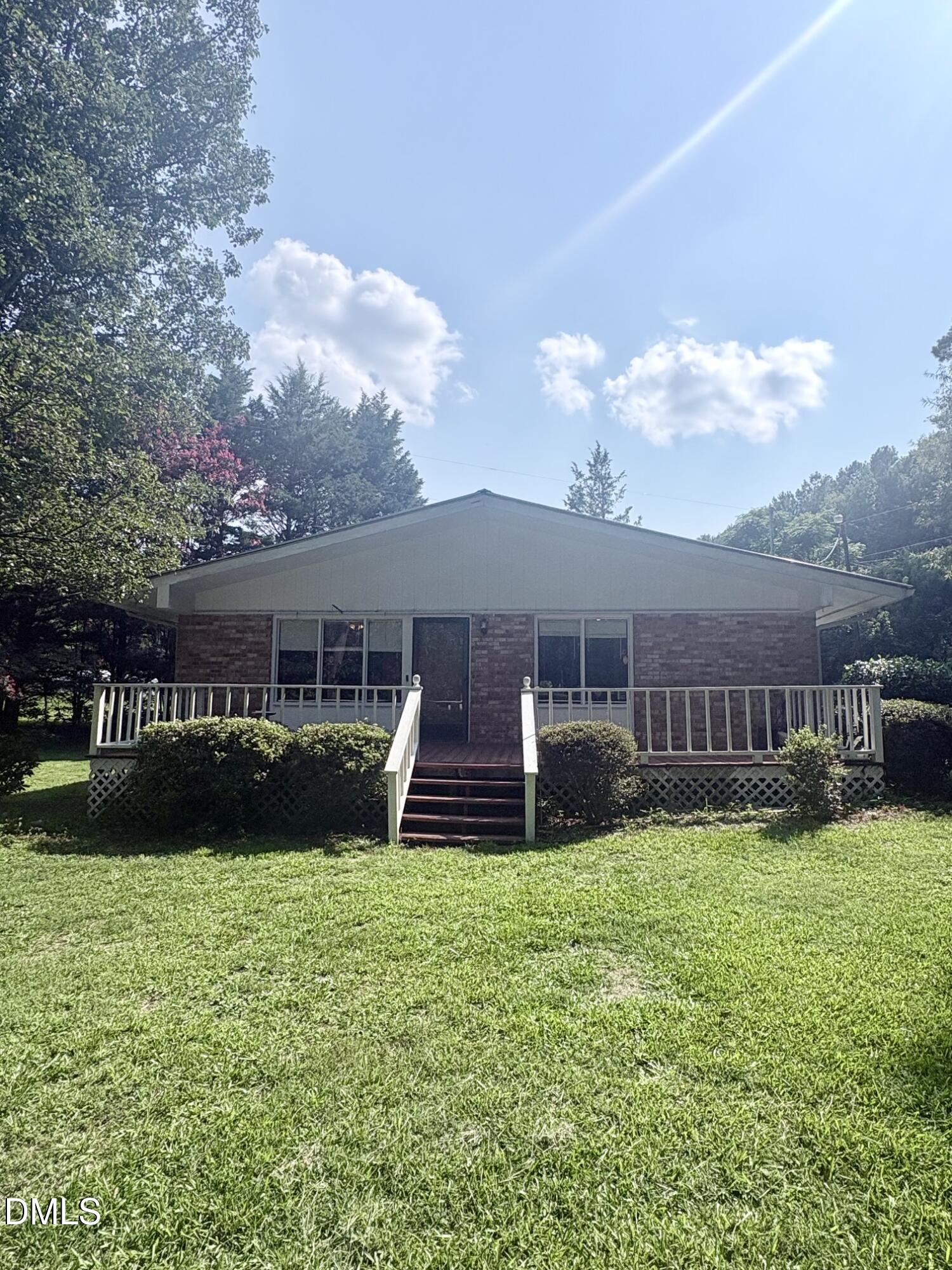 118 Jonan Court — photo