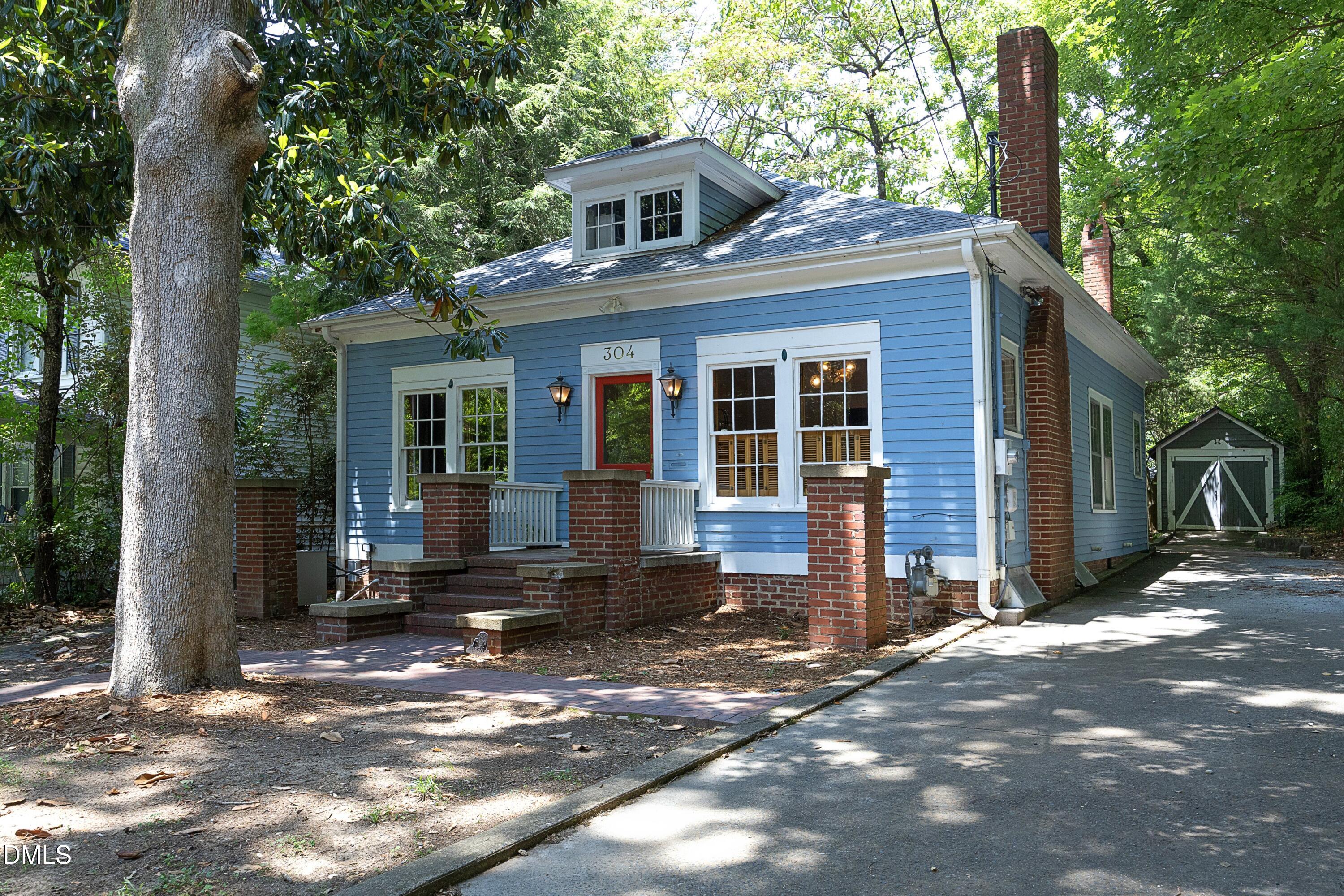 304 Mccauley Street — photo