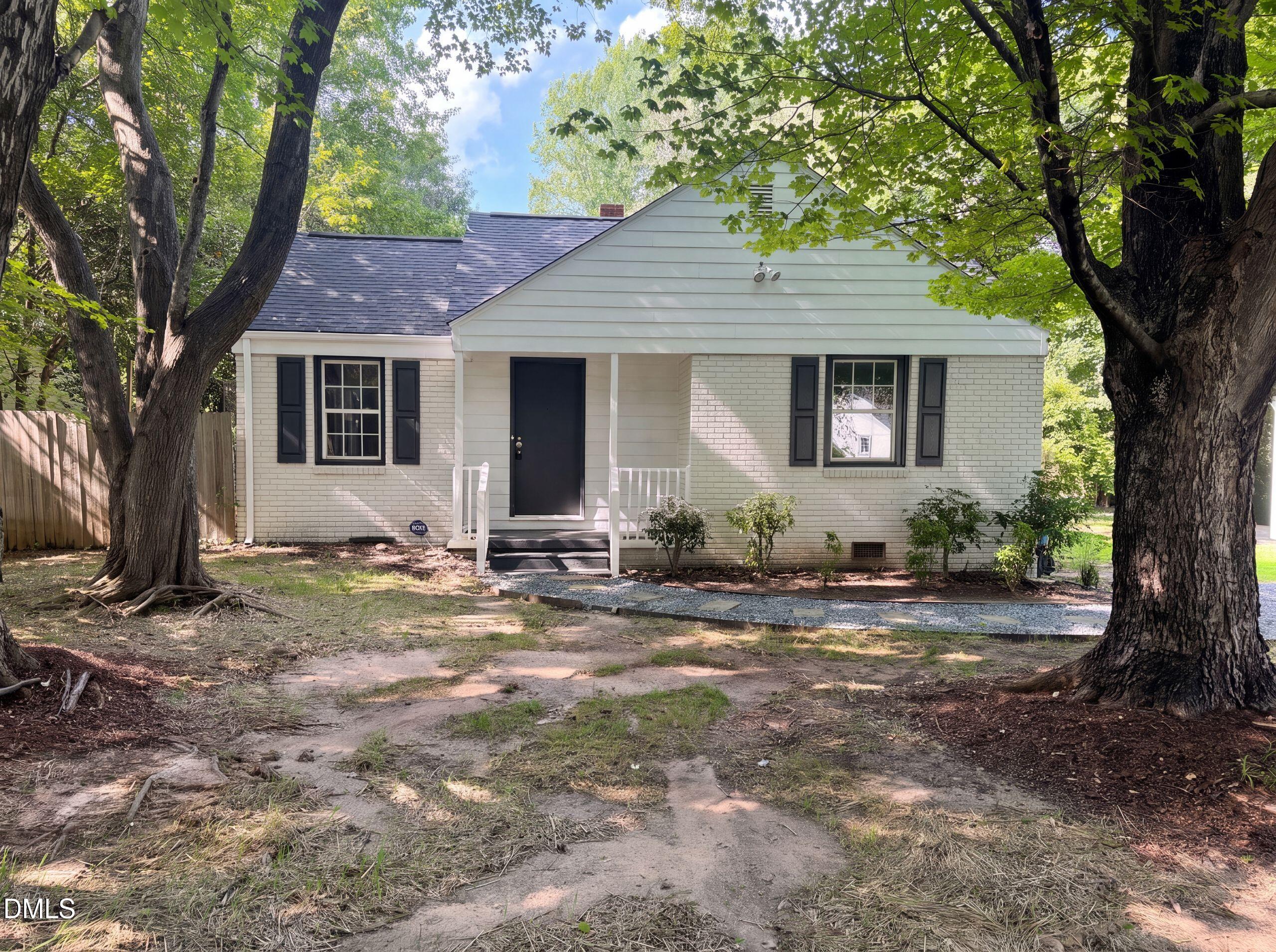 2109 Sheffield Road — photo