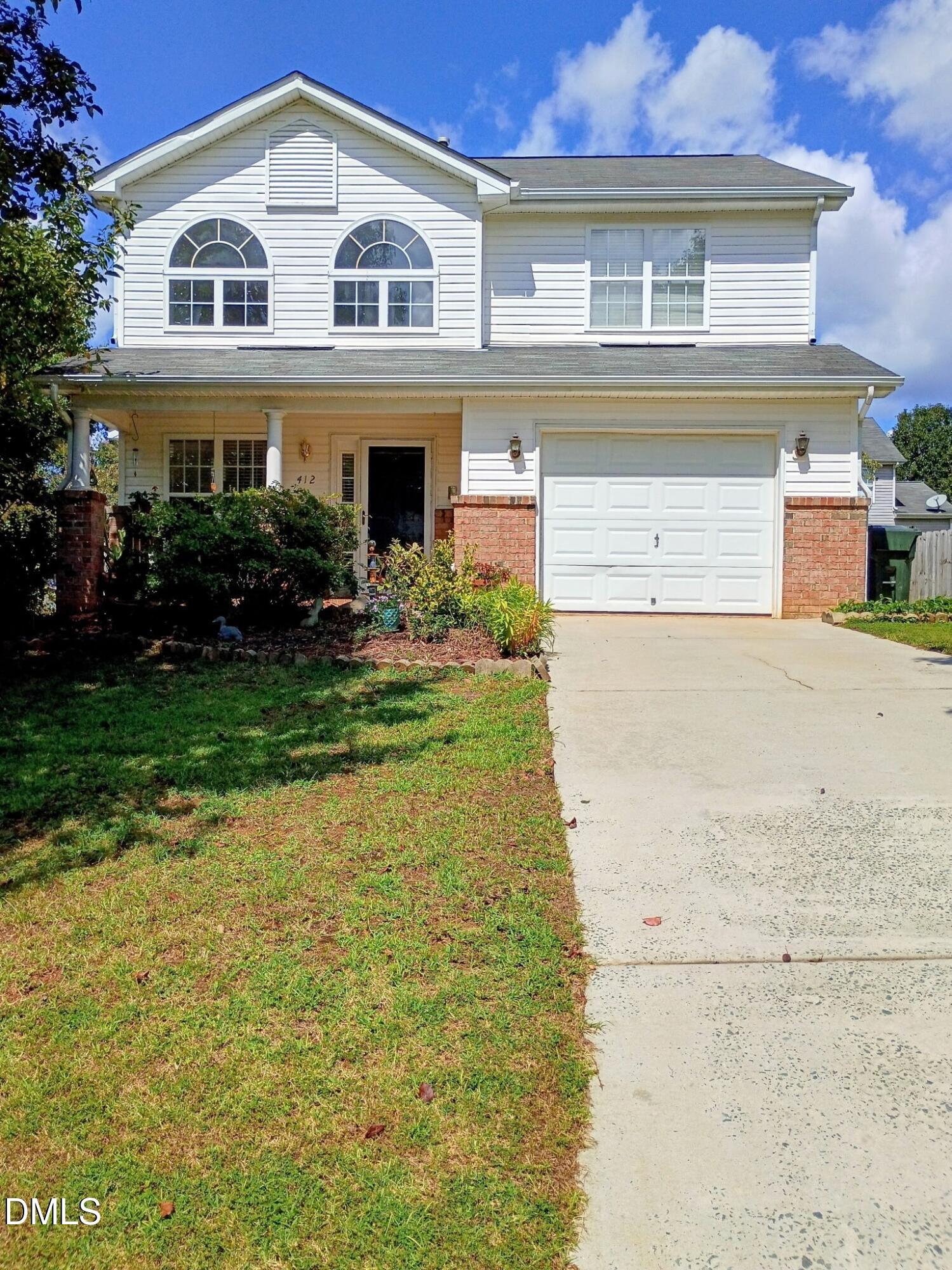 412 Sunland Drive — photo