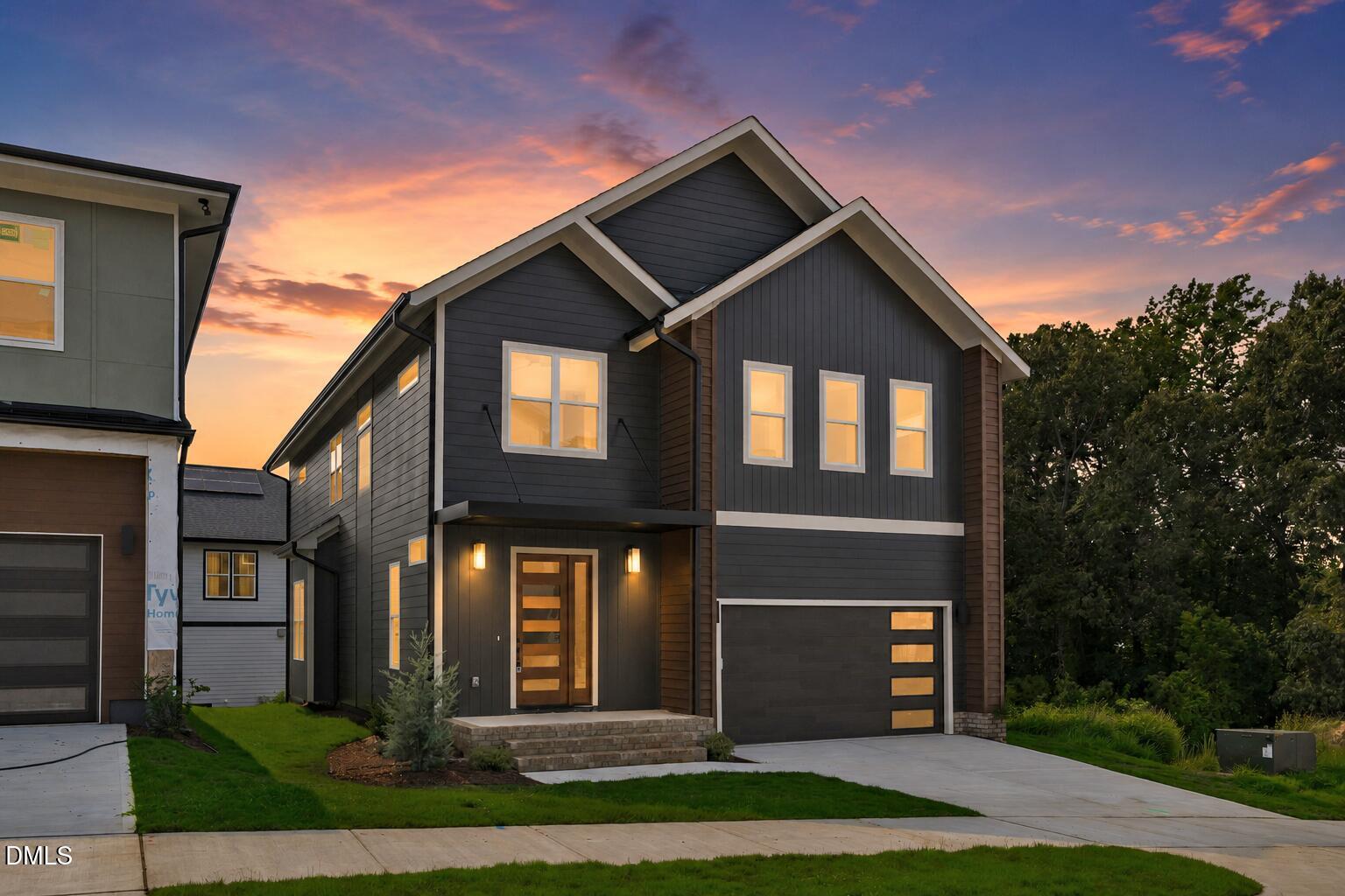 1005 Addison Place — photo
