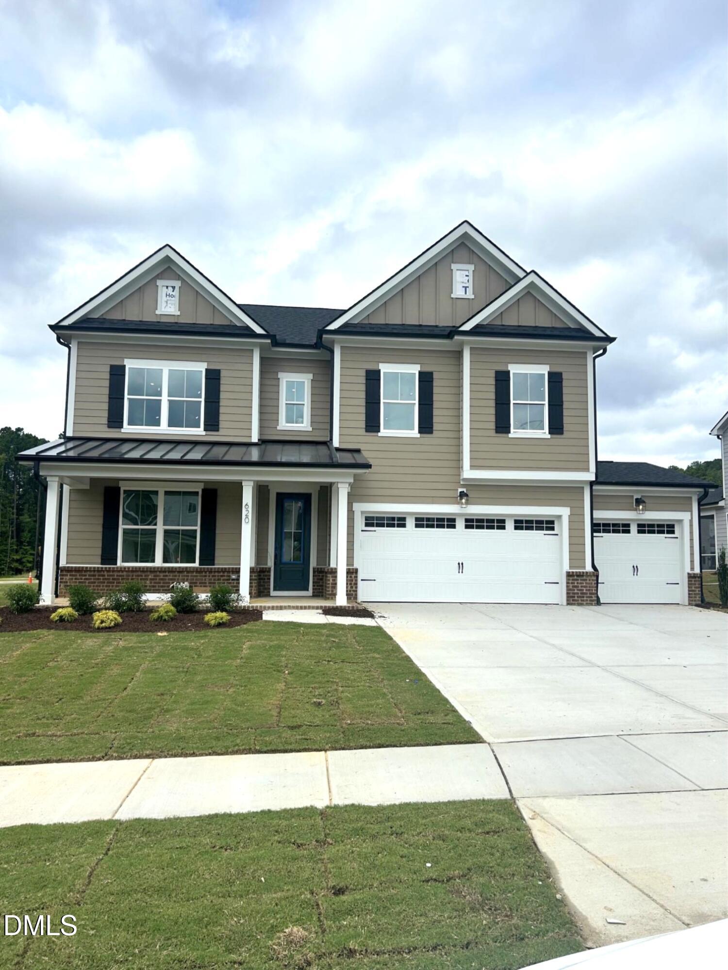 620 Blackwood Court — photo