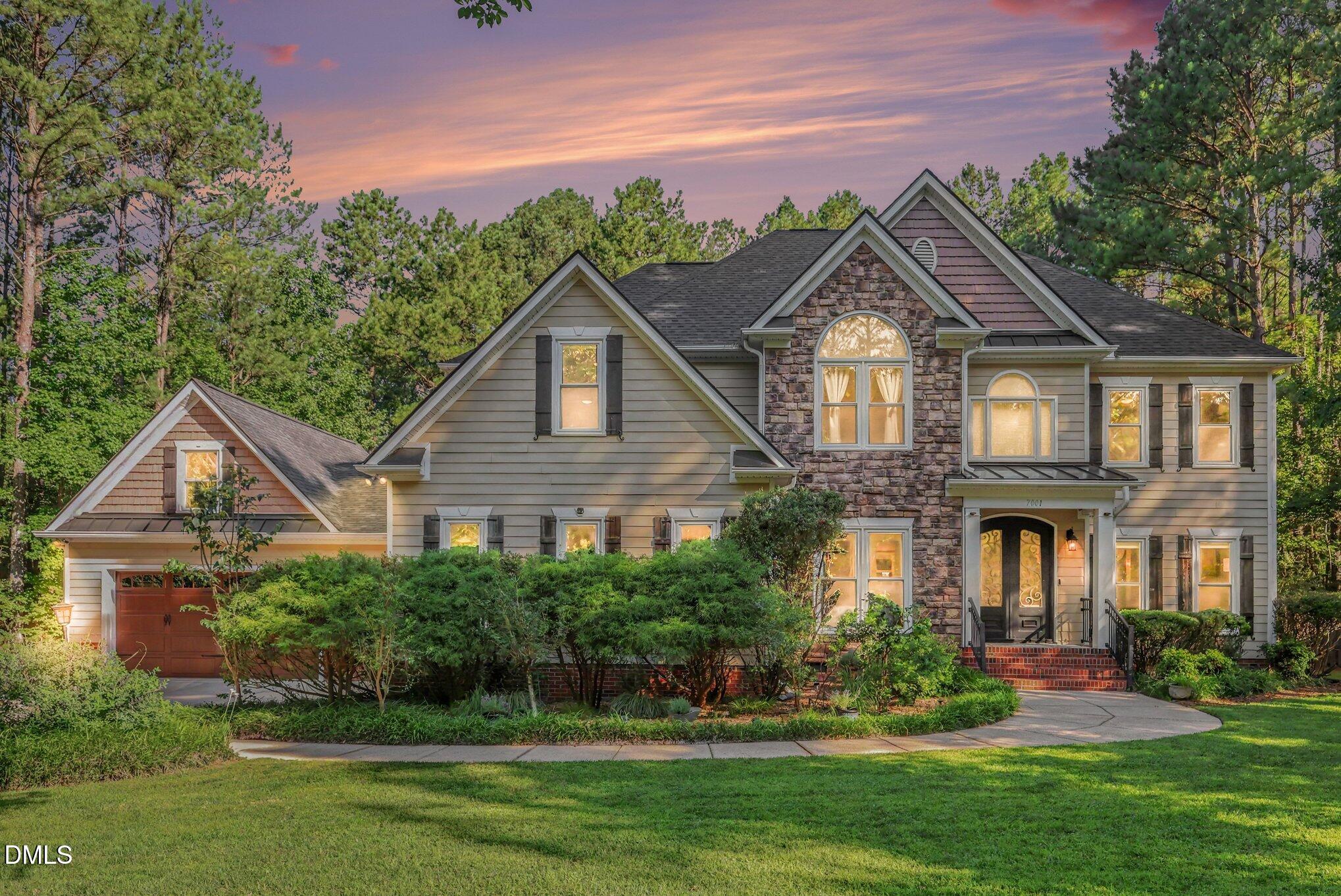 7001 Shady Glen Lane — photo