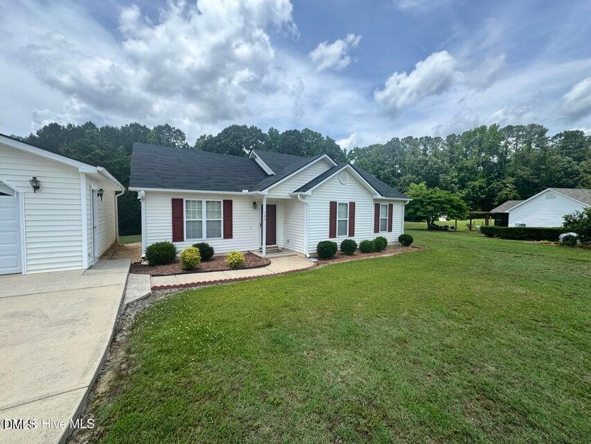 124 Stockbridge Drive — photo
