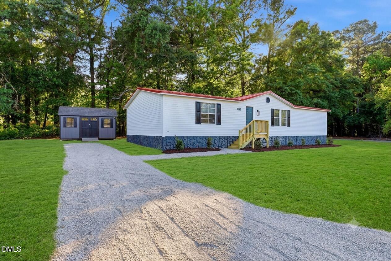 211 Duck Ridge Drive — photo