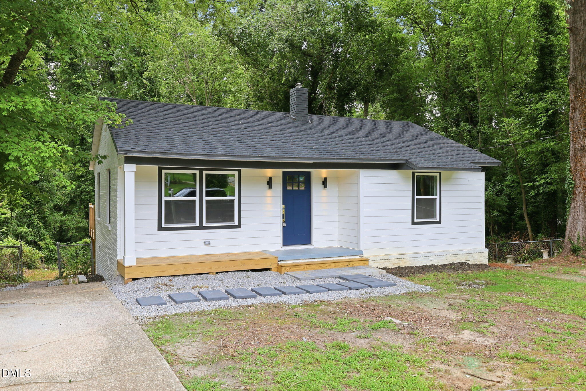 500 Parnell Drive — photo
