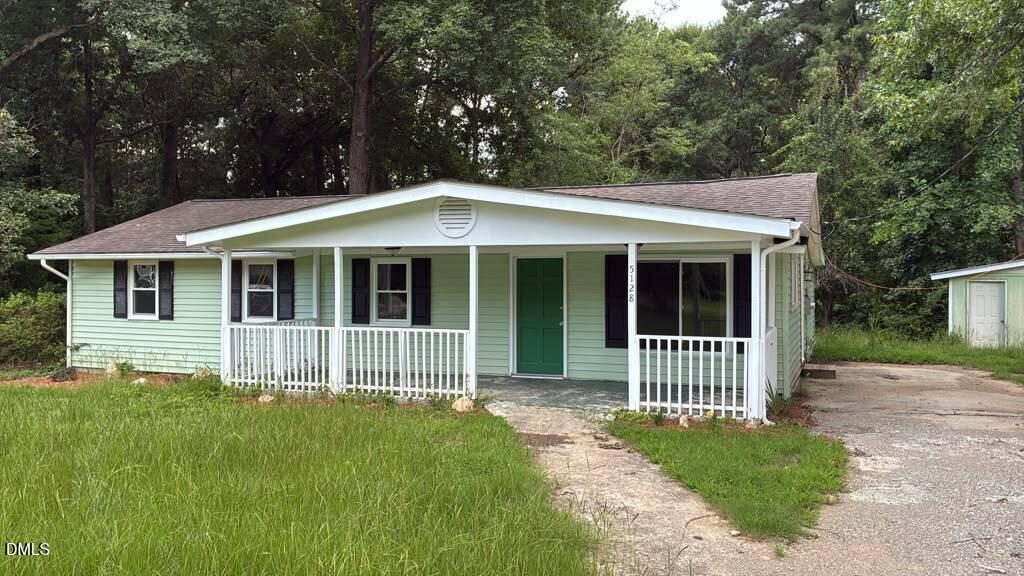 5128 Sunset Lake Road — photo