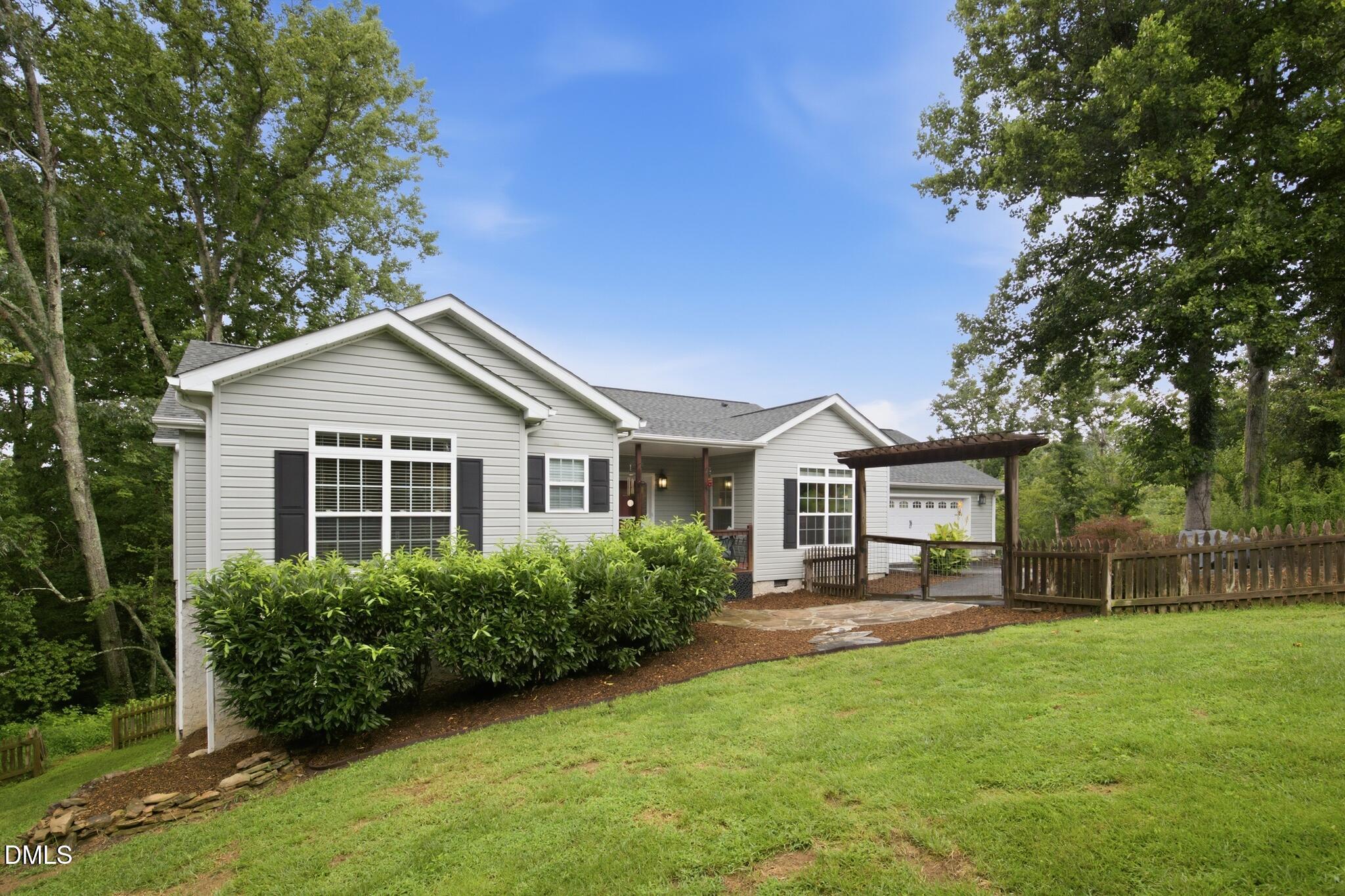 15 Briar Ridge Drive, Fairview, NC 28730 — photo 3