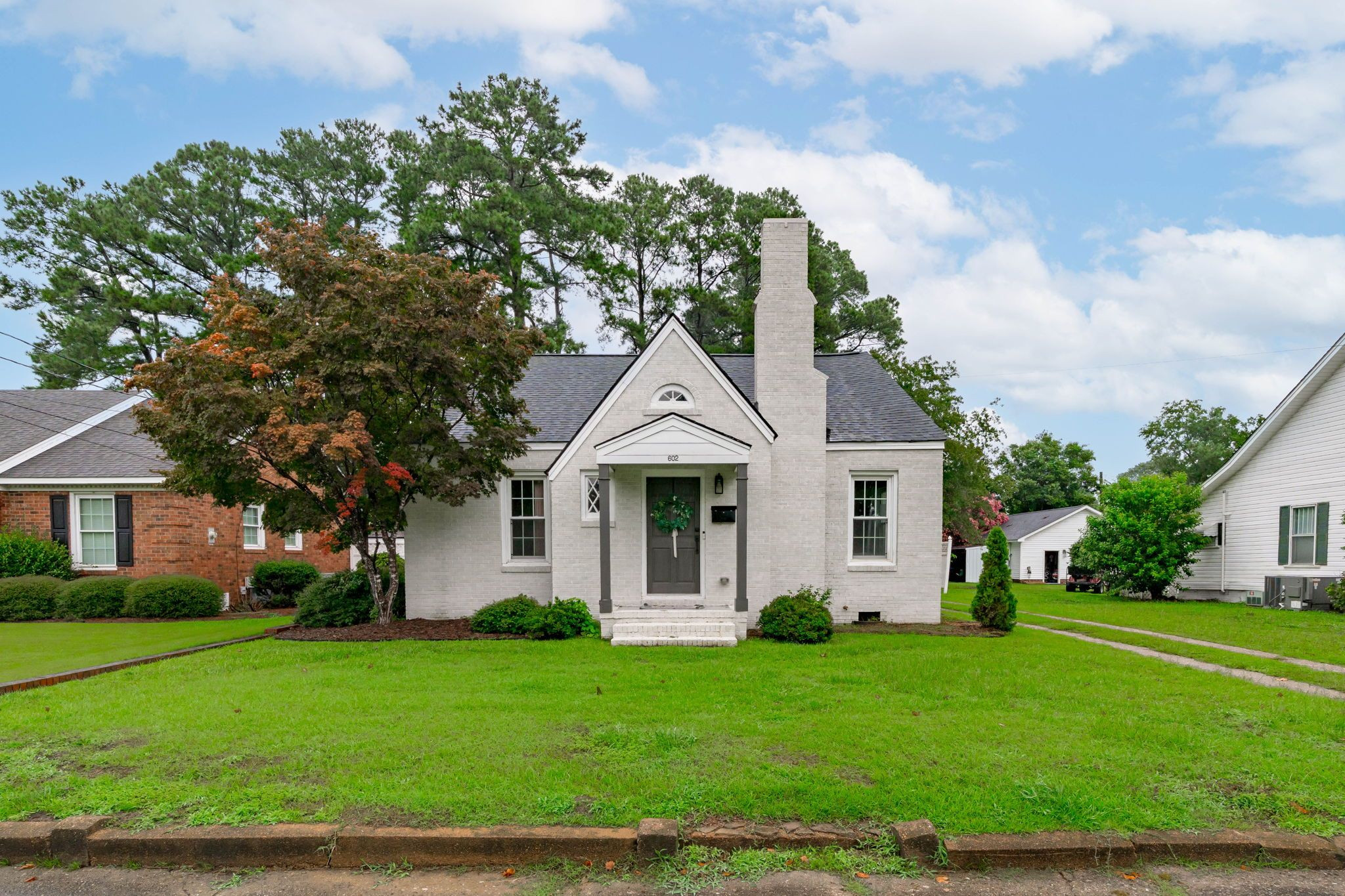602 W Main Street — photo