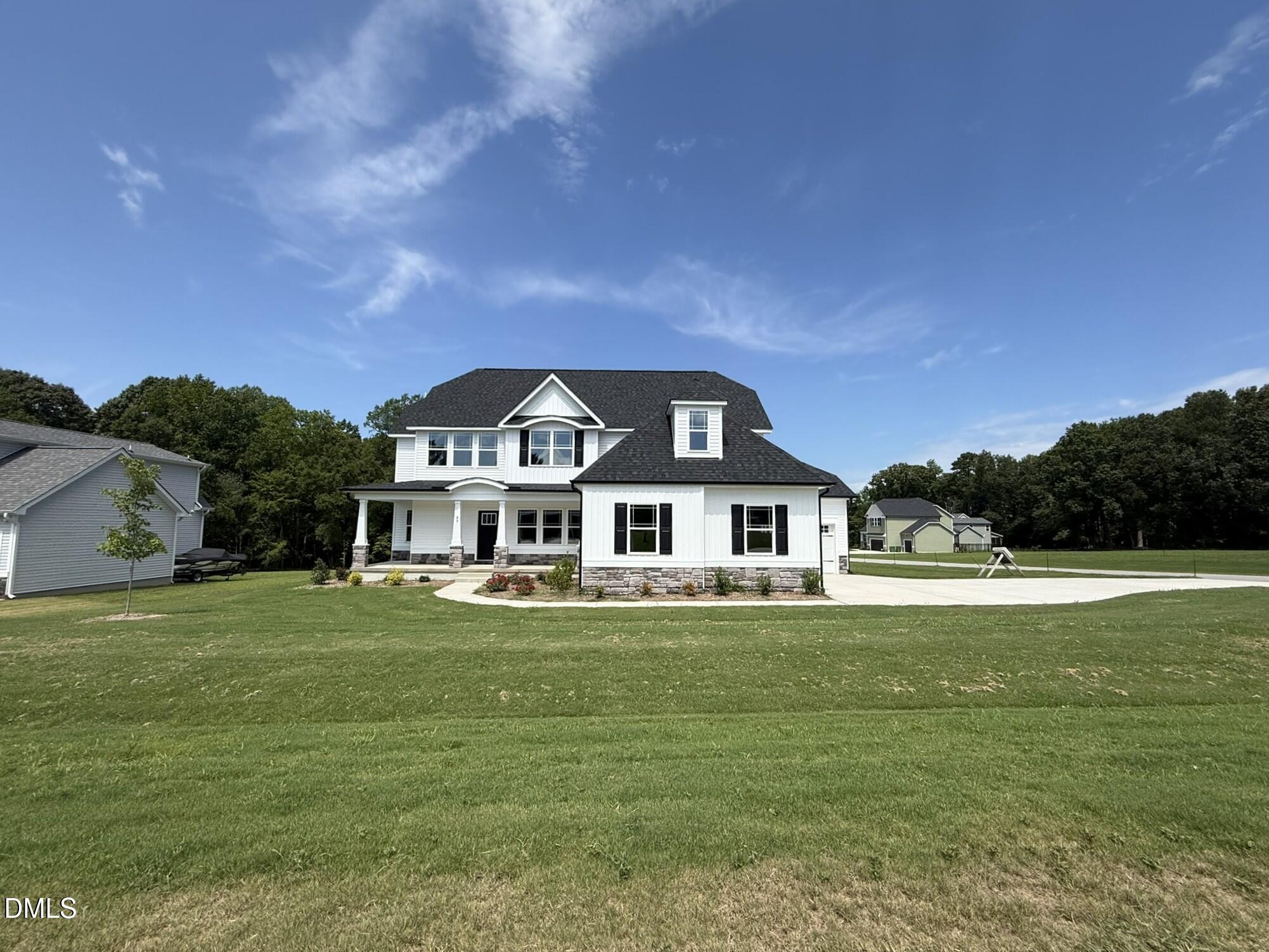 25 Mineral Springs Way — photo
