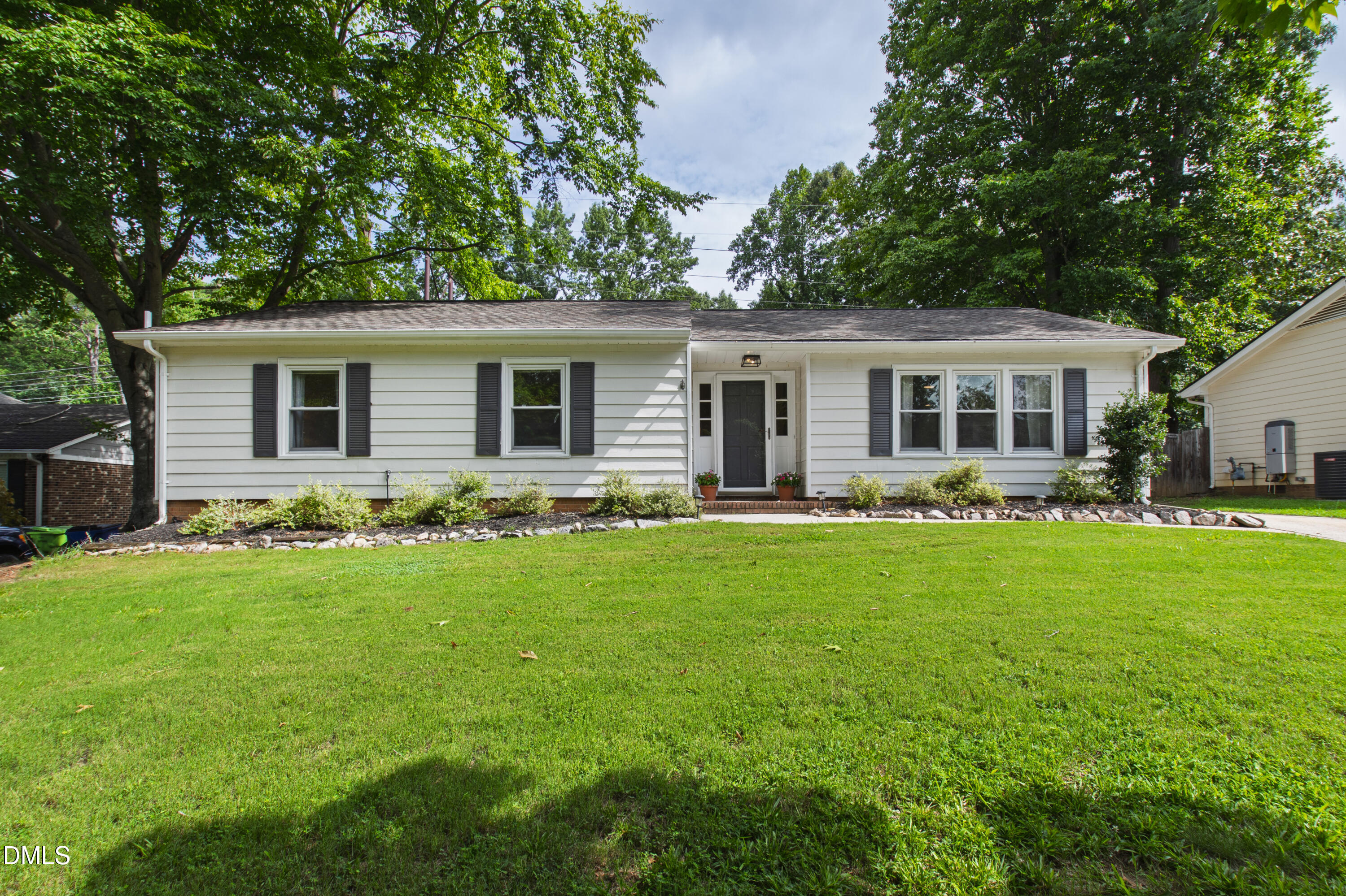 709 Dawnwood Court — photo