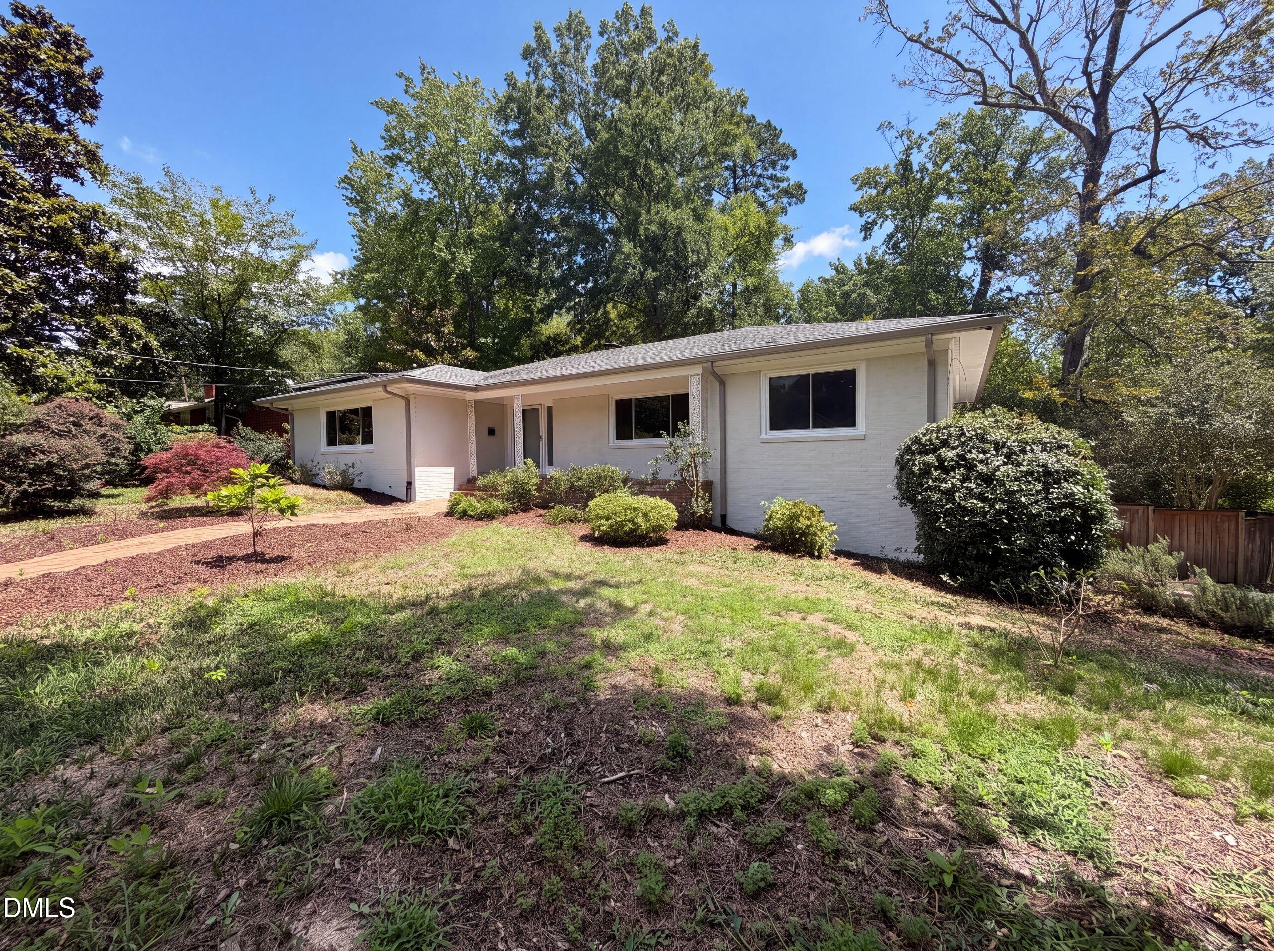 2219 Arrington Street — photo