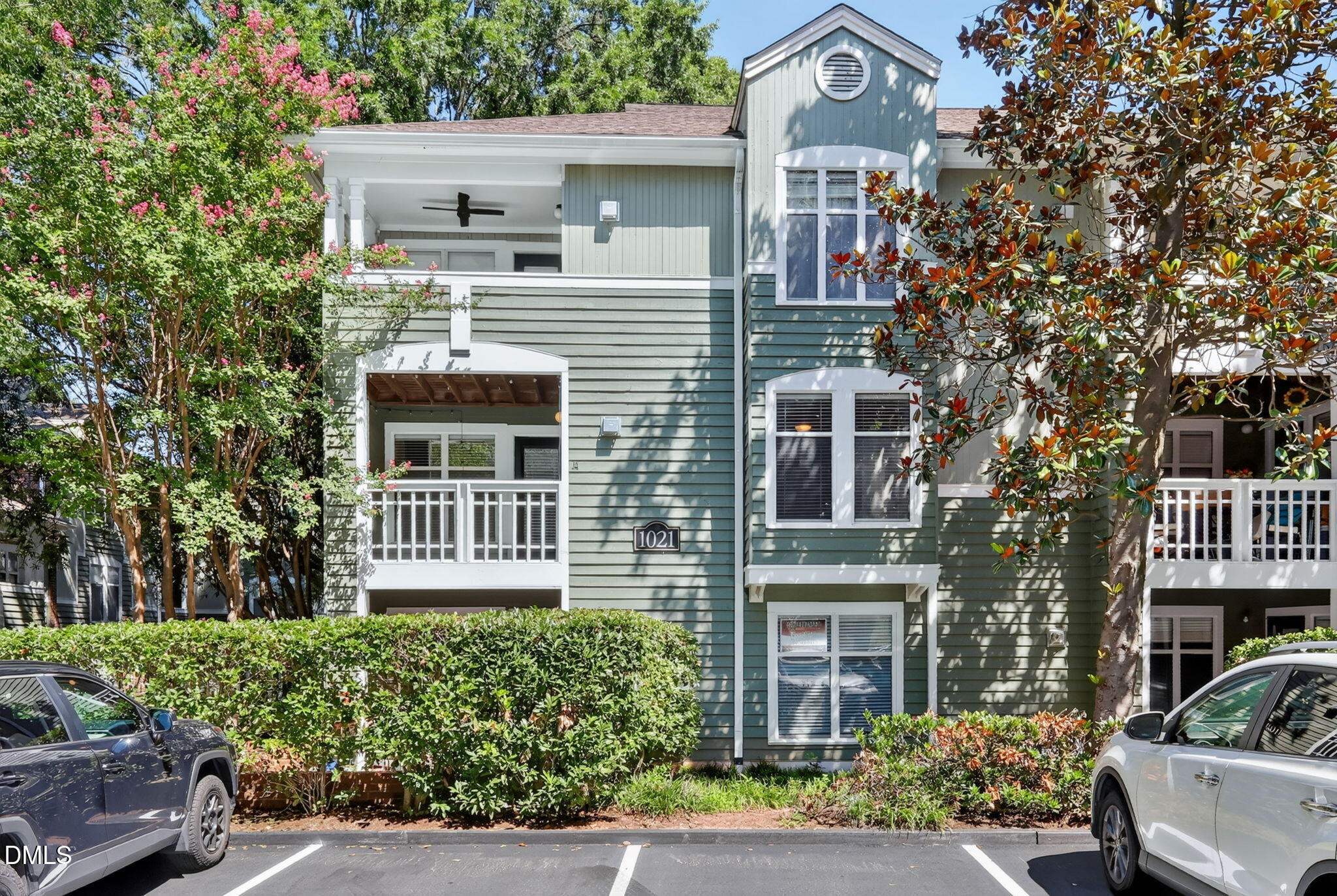 1021 Nicholwood Drive 201 — photo