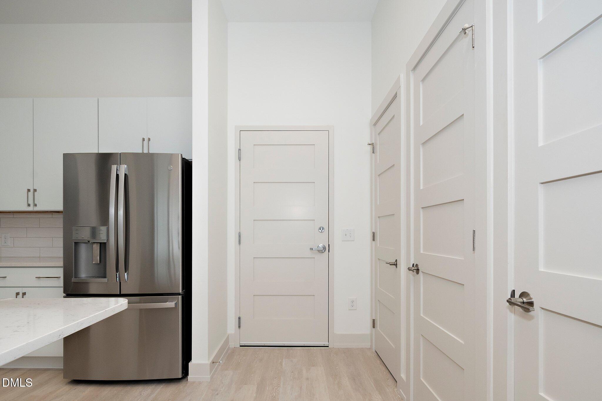 120 Mosaic Boulevard 303 — photo