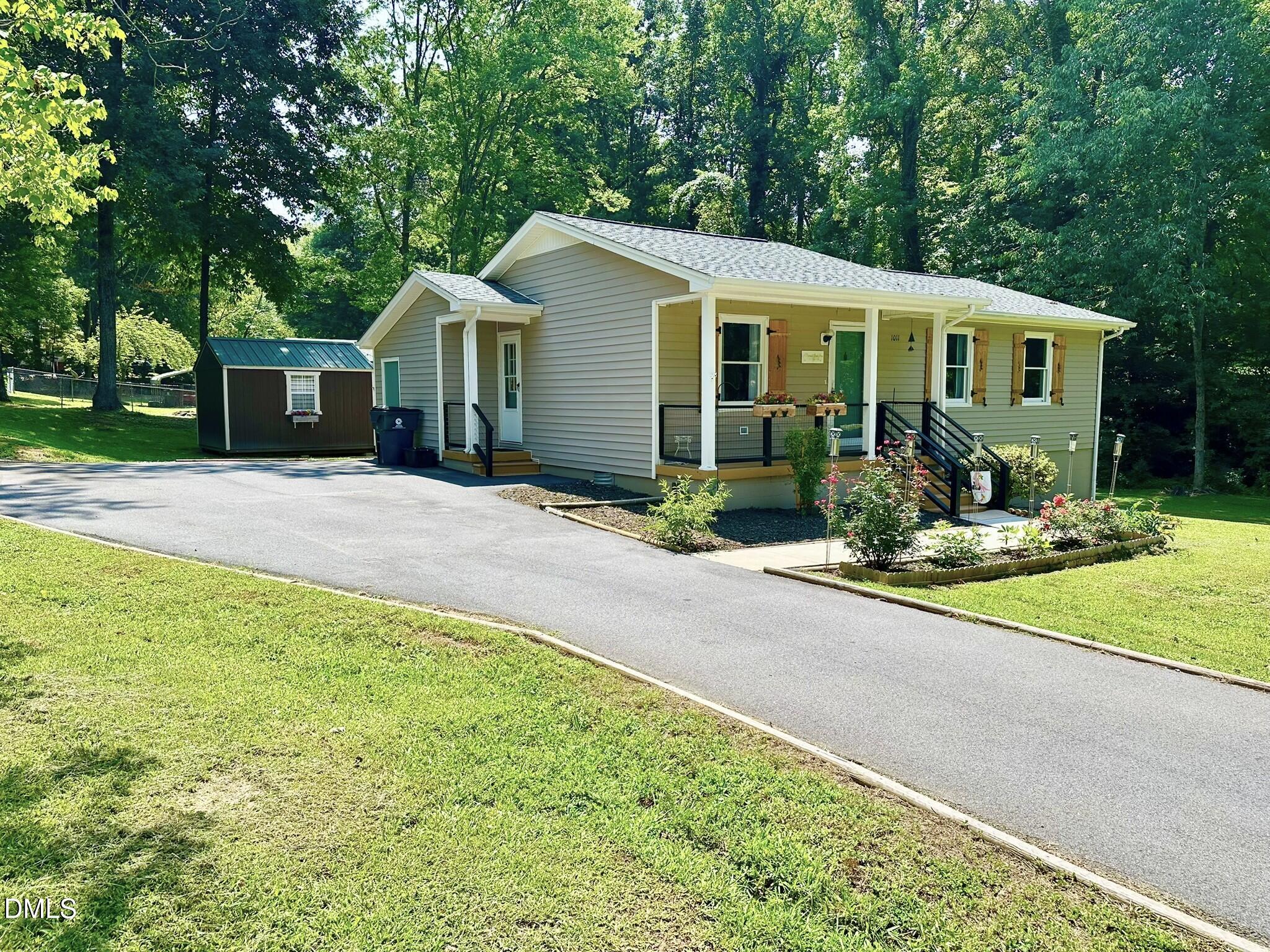 1011 Shirley Drive — photo