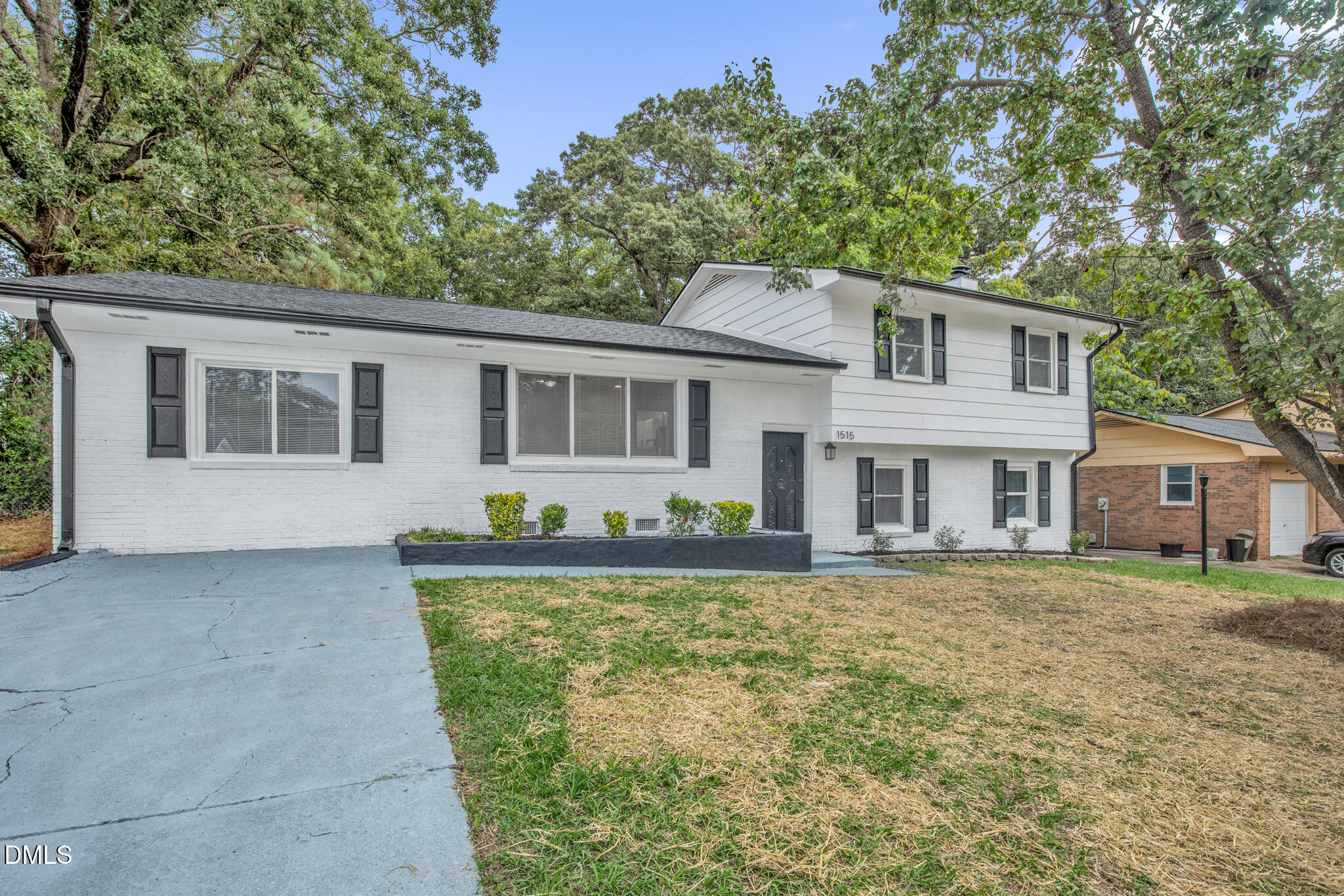 1515 Grandview Drive — photo