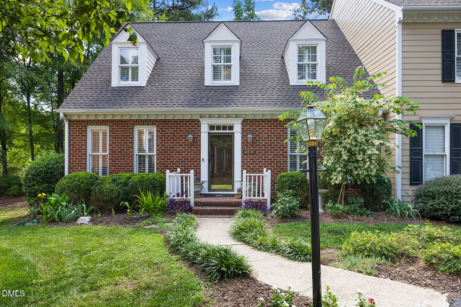 6106 Parker Croft Court — photo