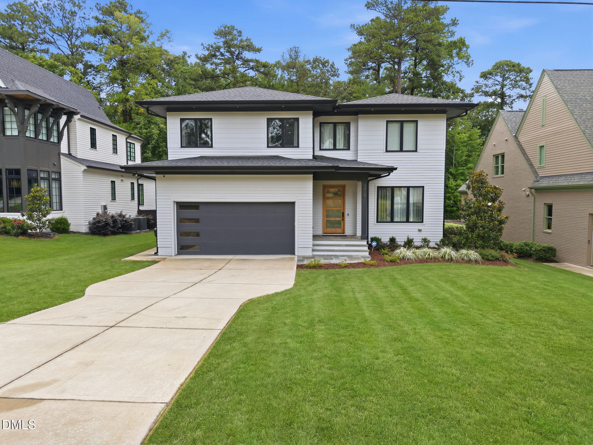3418 Edgemont Drive — photo