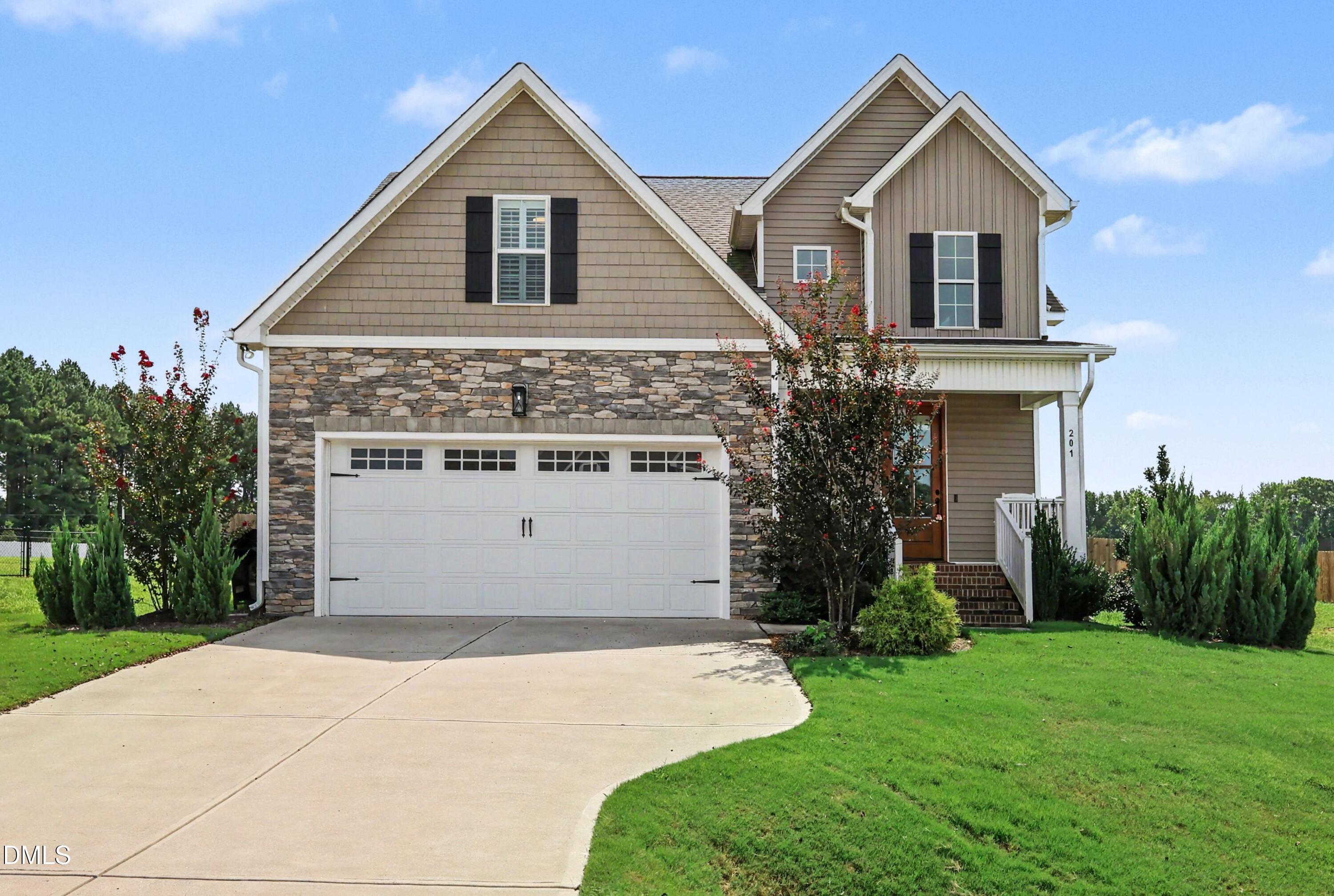 201 Noramac Court — photo