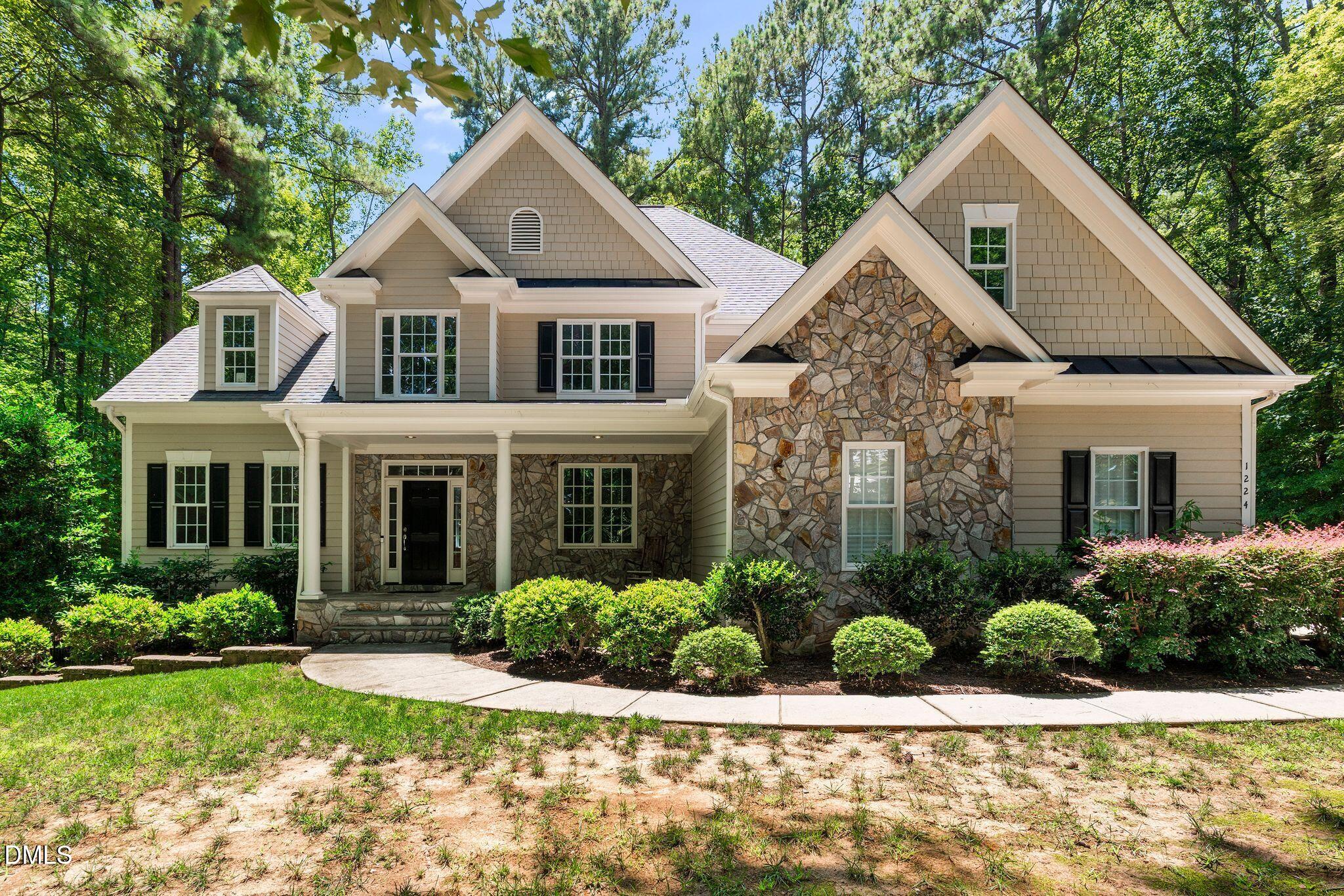 1224 Mauldin Circle — photo