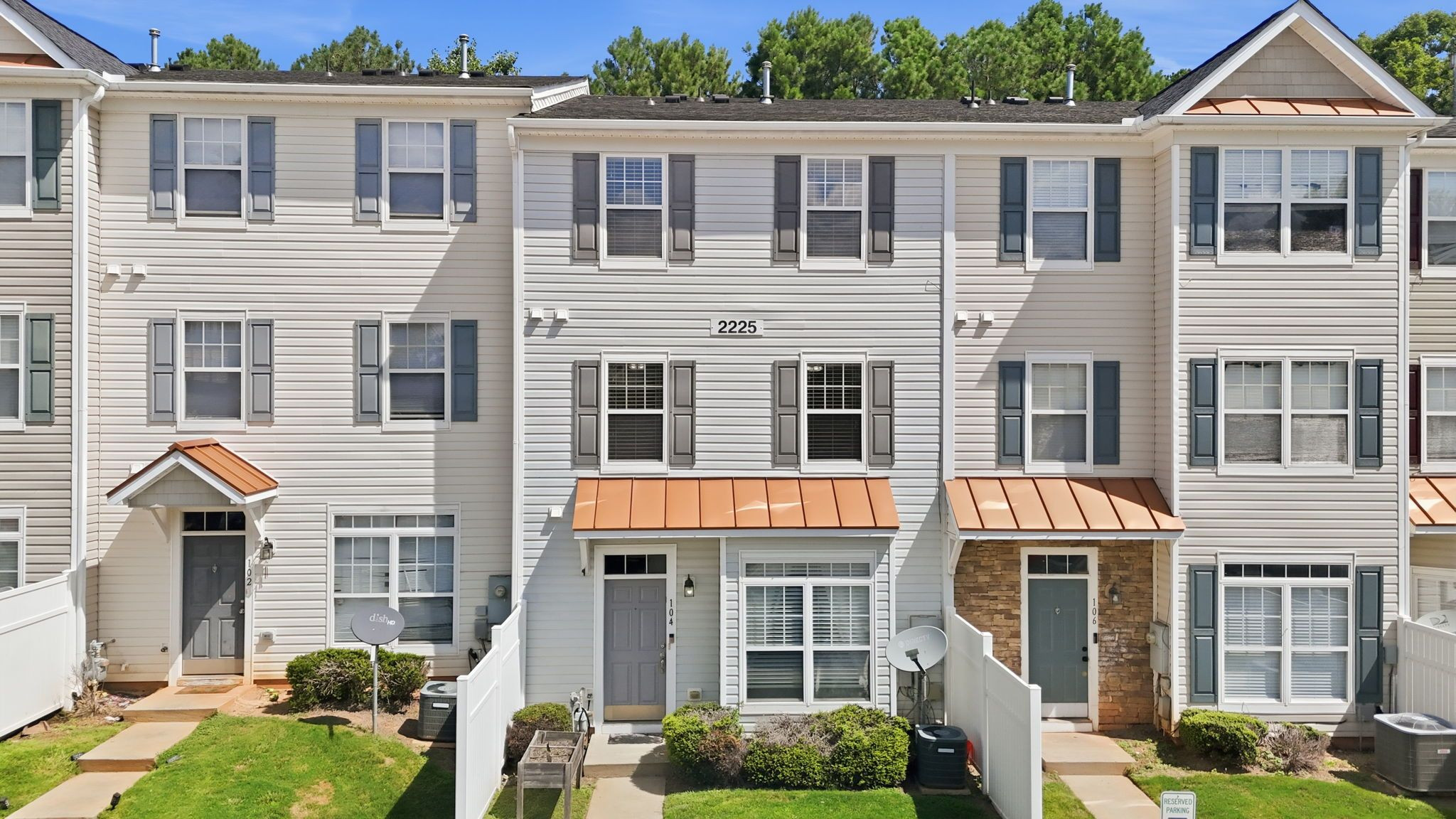 2225 Raven Road 104 — photo
