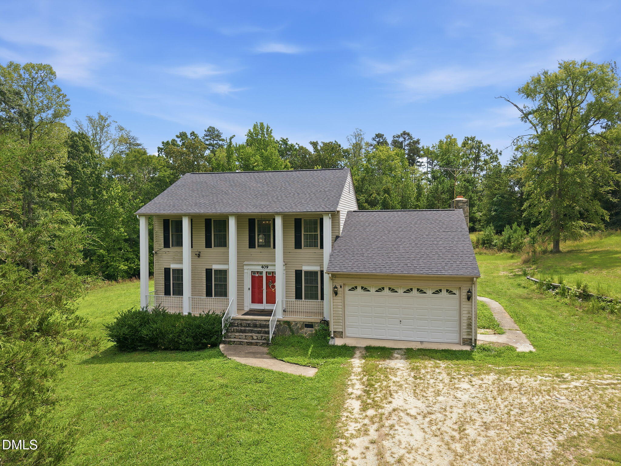 409 Reaves Lane — photo