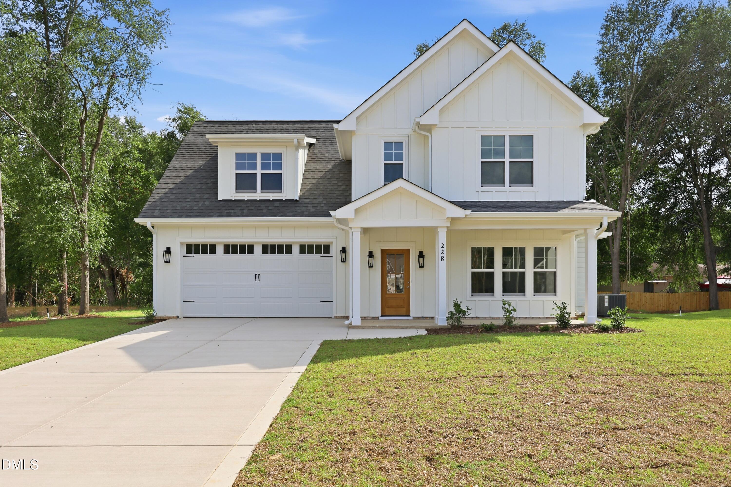 228 Telluride Court — photo
