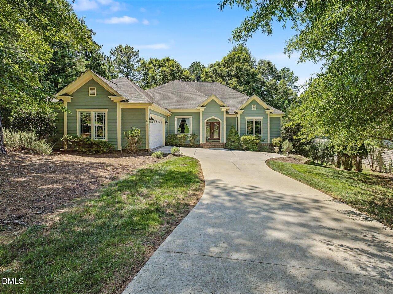 647 Chapel Ridge Drive — photo