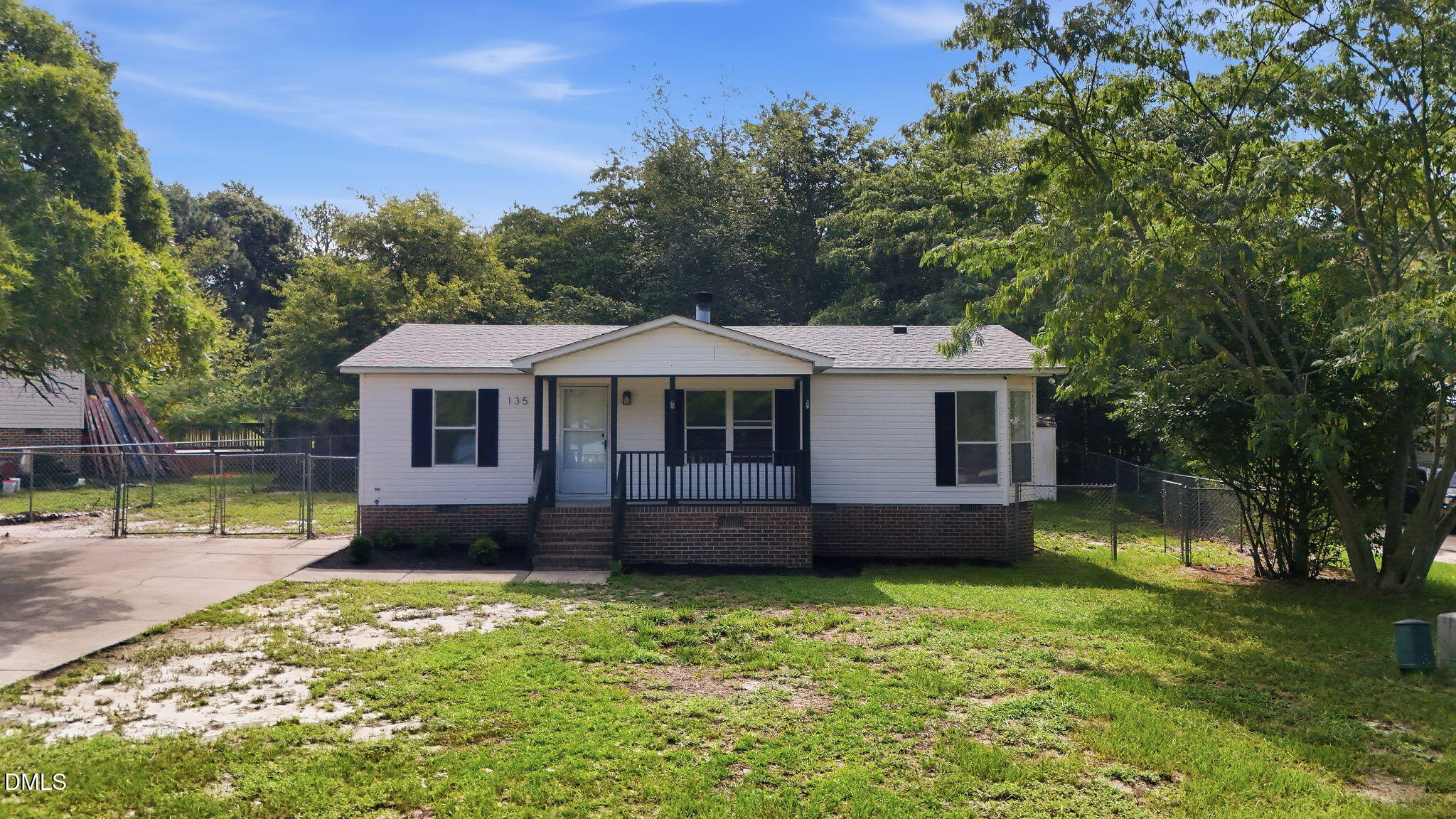135 Virginia Lane — photo