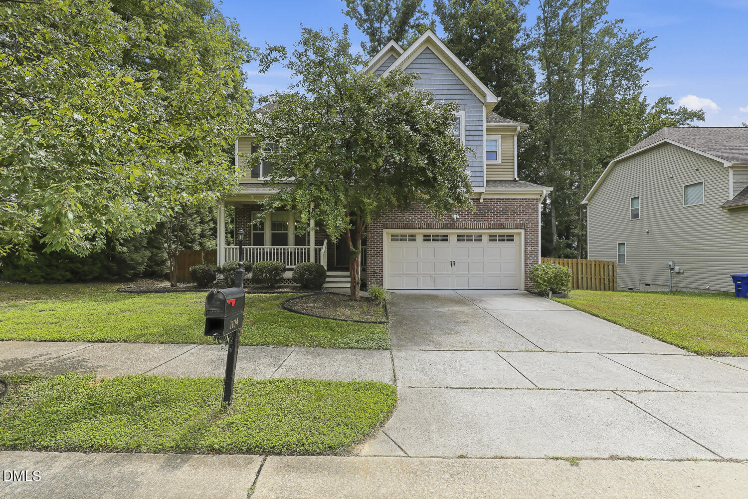 1104 Broadcreek Drive — photo