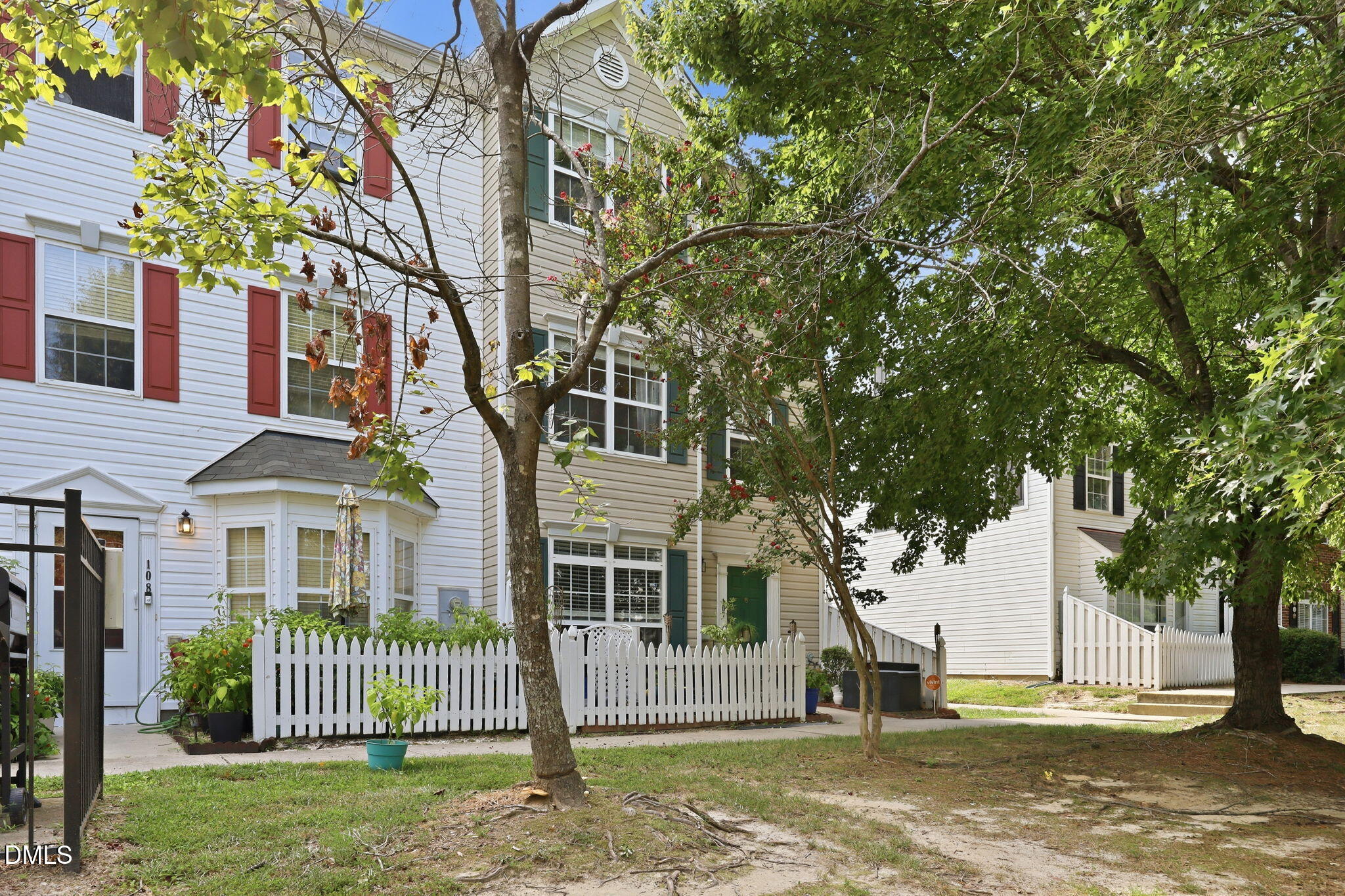 8640 Neuse Landing Lane 107 — photo