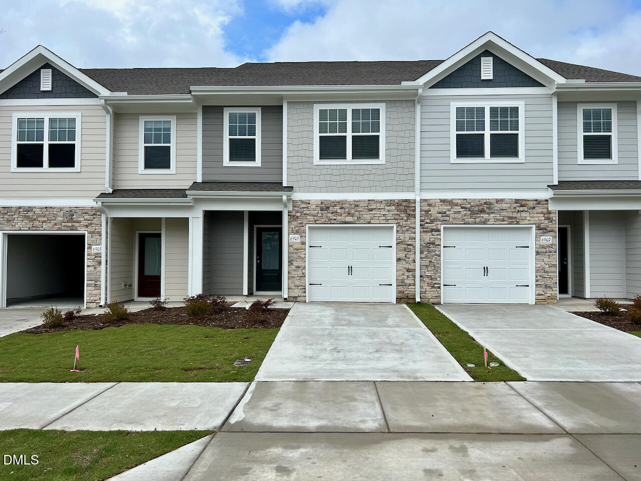 6905 Outfall Point Lane, Raleigh, NC 27616