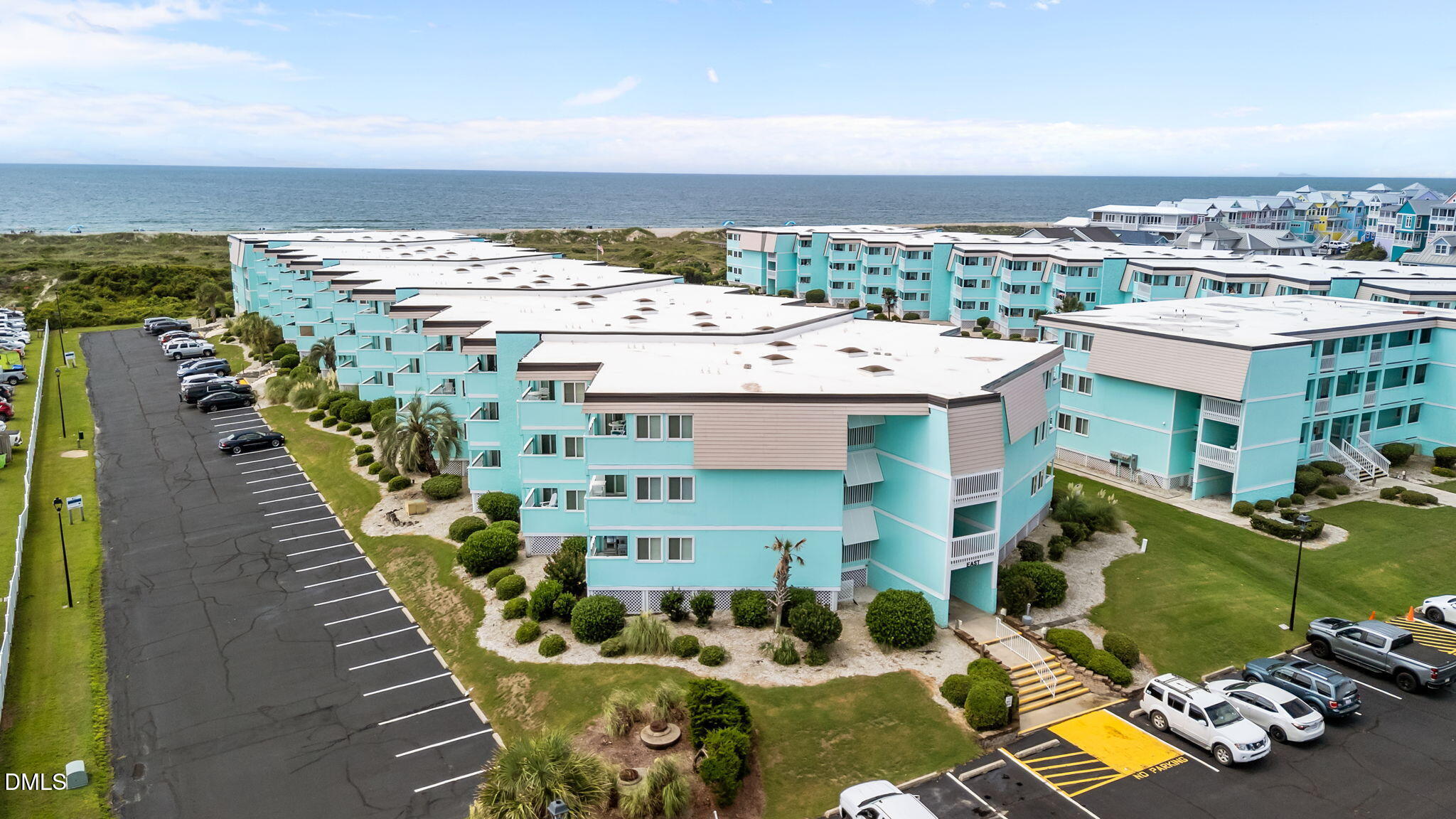 301 Commerce Way 101 — photo