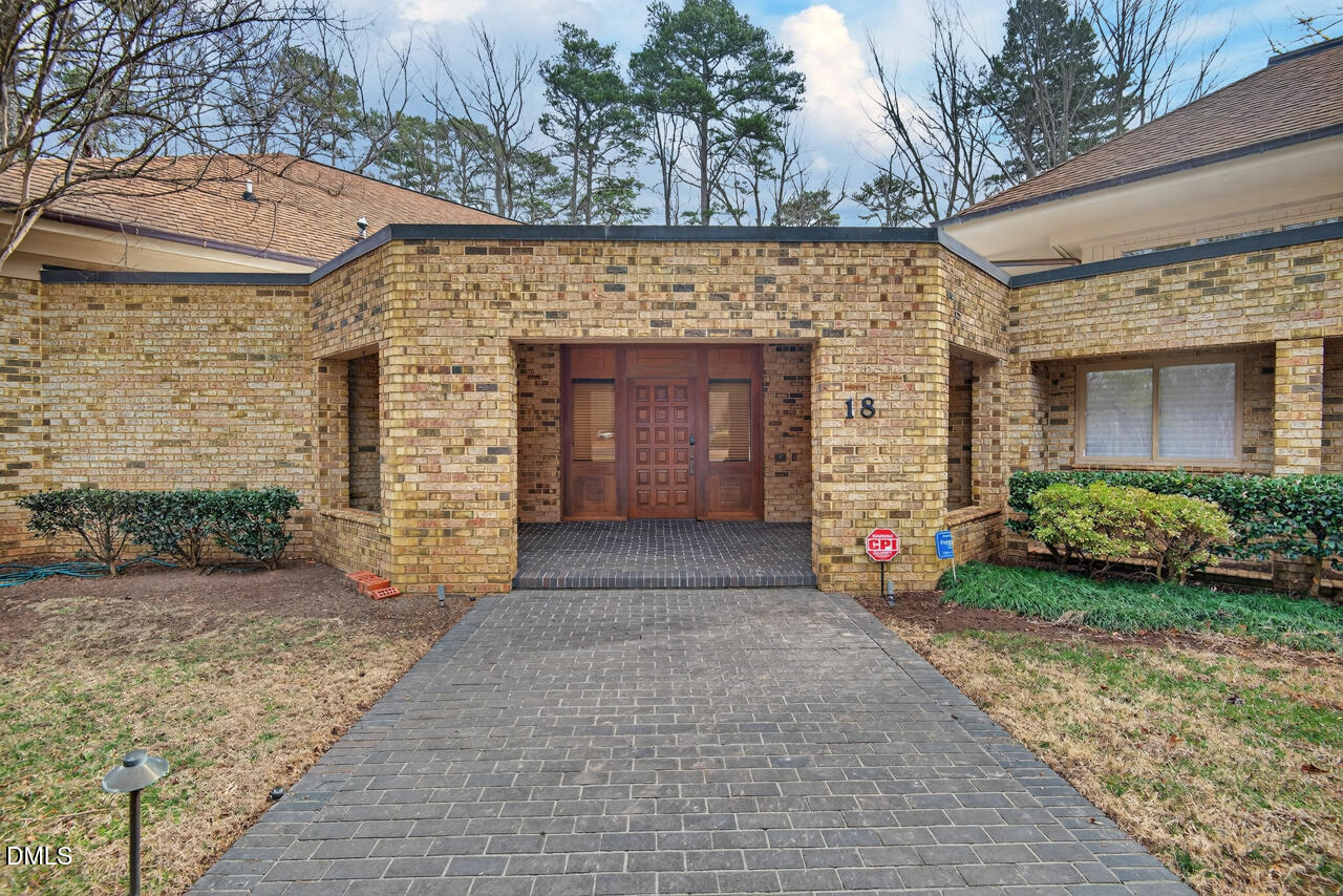 18 Appleton Place — photo